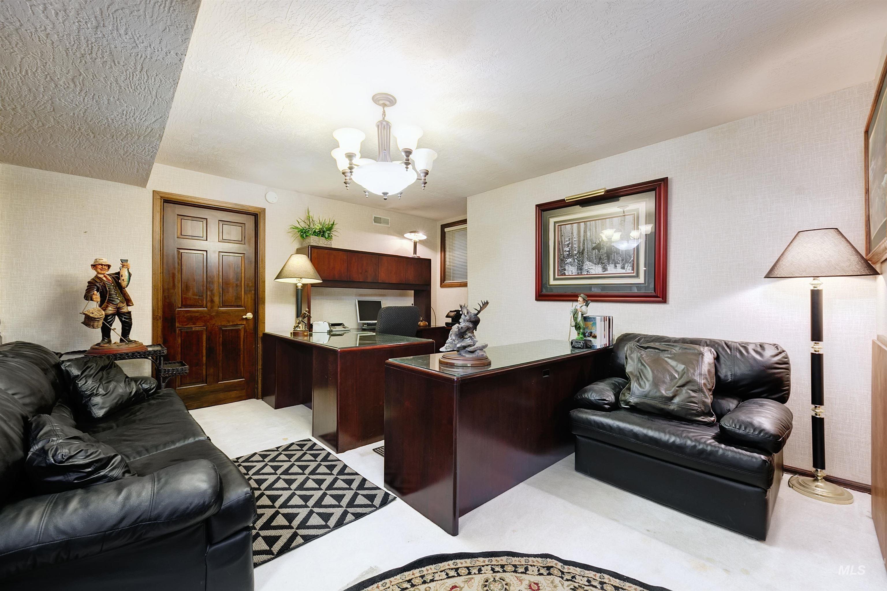 10030 W Stardust Drive, Boise, Idaho 83709, 5 Bedrooms, 3.5 Bathrooms, Residential For Sale, Price $1,149,000,MLS 98974682