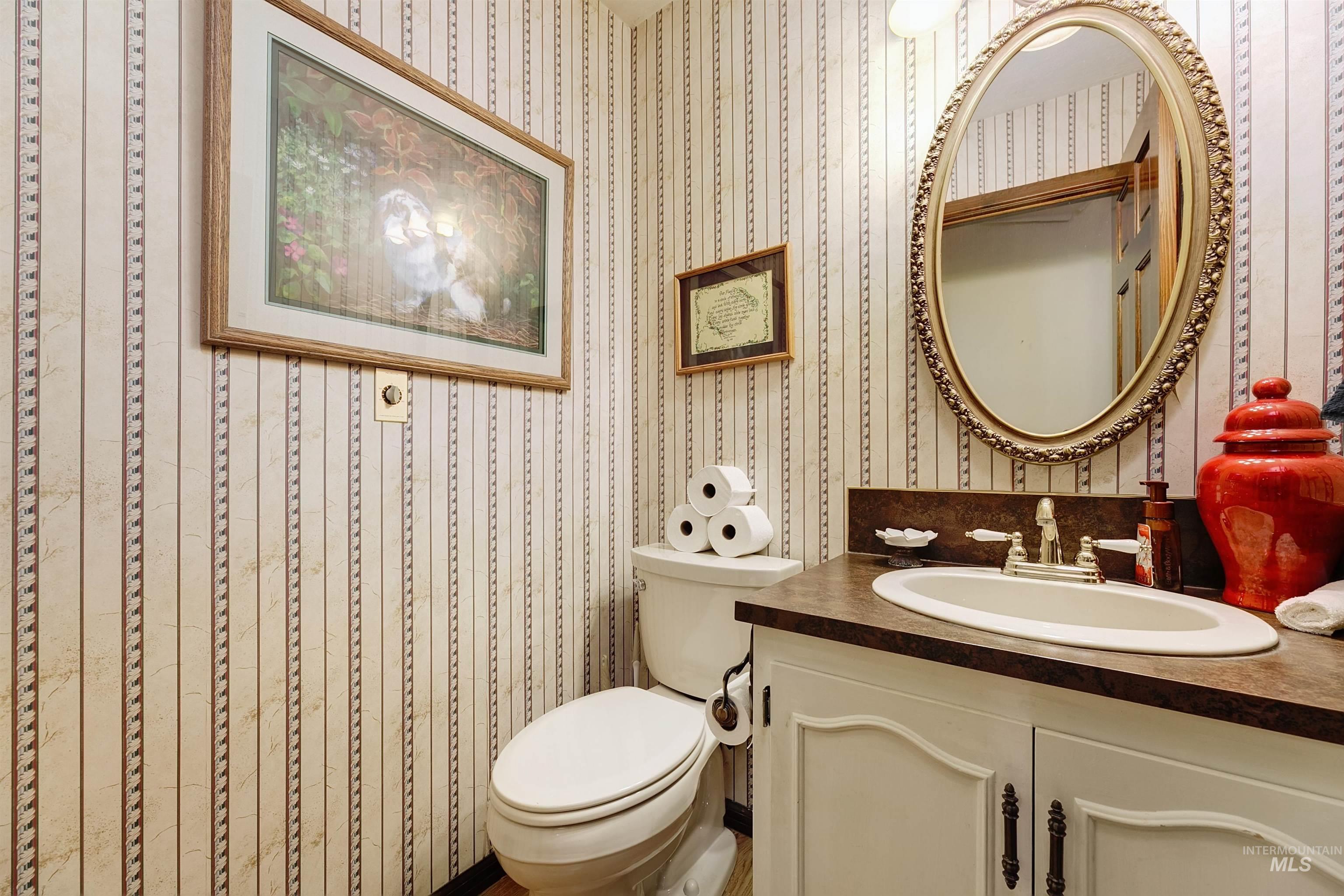 10030 W Stardust Drive, Boise, Idaho 83709, 5 Bedrooms, 3.5 Bathrooms, Residential For Sale, Price $1,149,000,MLS 98974682