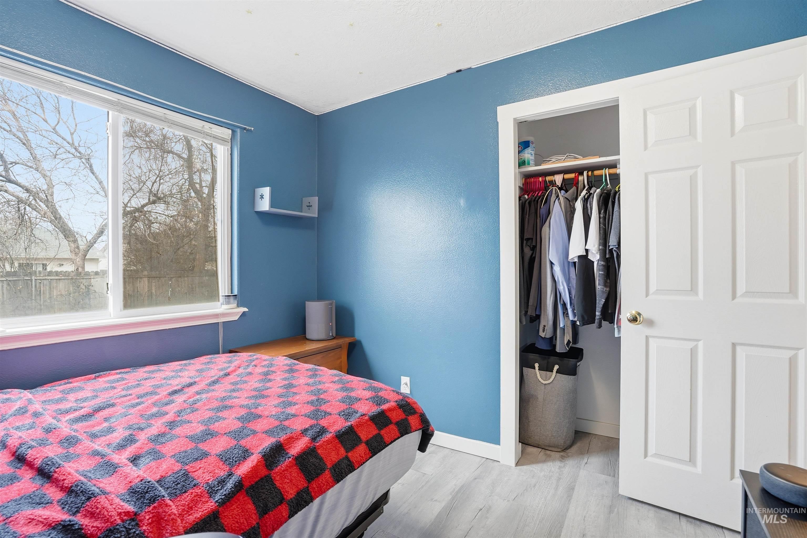 400 W Case St, Kuna, Idaho 83634-3126, 3 Bedrooms, 2 Bathrooms, Residential For Sale, Price $362,500,MLS 98974685