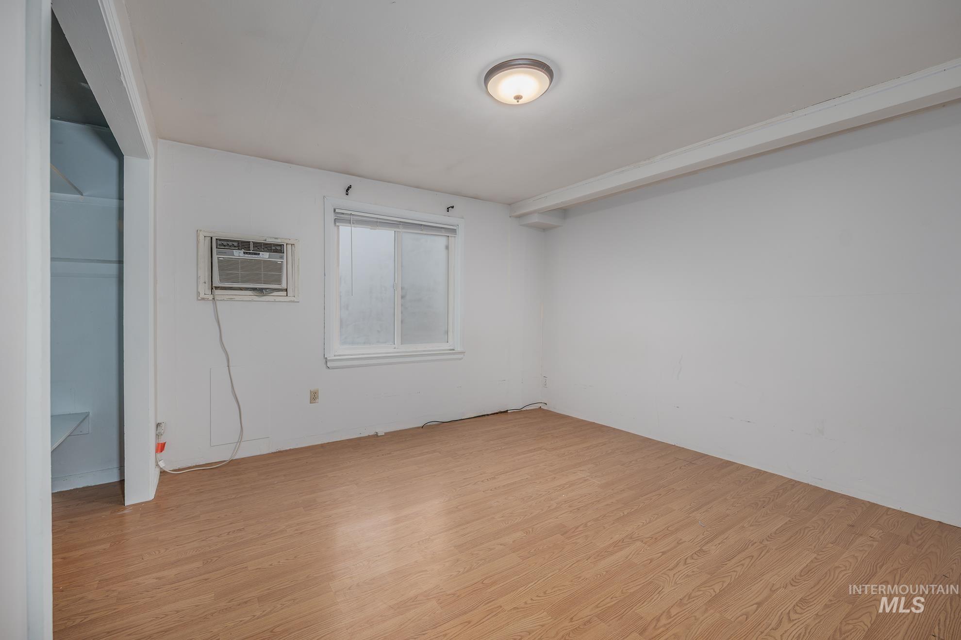 710 Smith St S., Vale, Oregon 97918, 2 Bedrooms, 1 Bathroom, Residential For Sale, Price $190,000,MLS 98974687