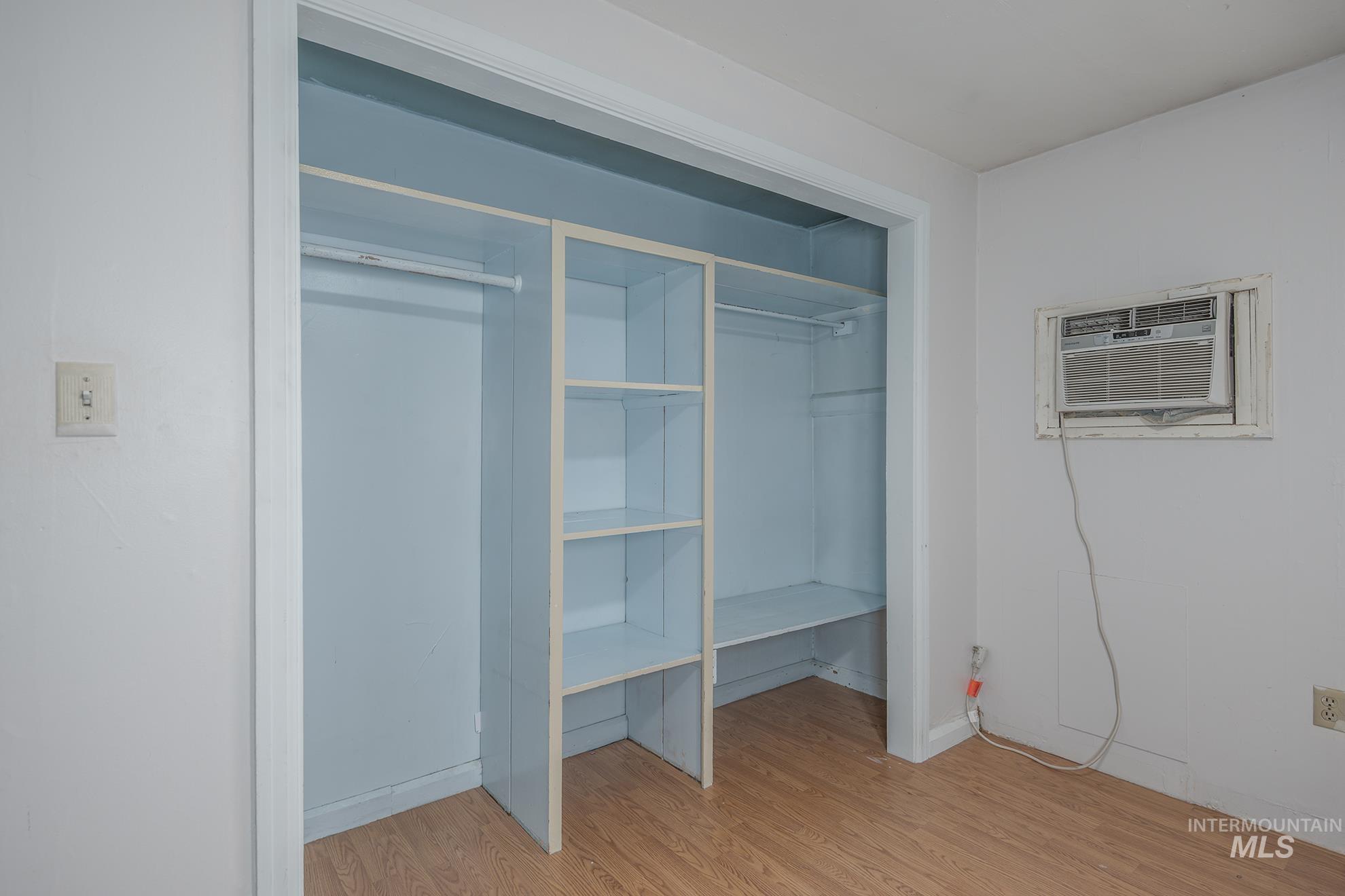 710 Smith St S., Vale, Oregon 97918, 2 Bedrooms, 1 Bathroom, Residential For Sale, Price $190,000,MLS 98974687