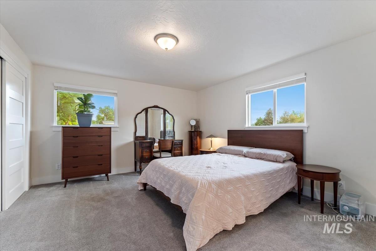 621 N Roosevelt St, Boise, Idaho 83706, 4 Bedrooms, 2 Bathrooms, Residential For Sale, Price $599,000,MLS 98974688