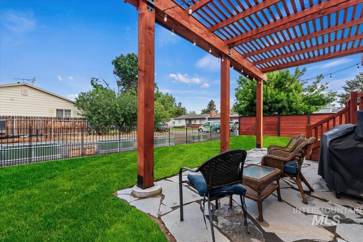 621 N Roosevelt St, Boise, Idaho 83706, 4 Bedrooms, 2 Bathrooms, Residential For Sale, Price $599,000,MLS 98974688