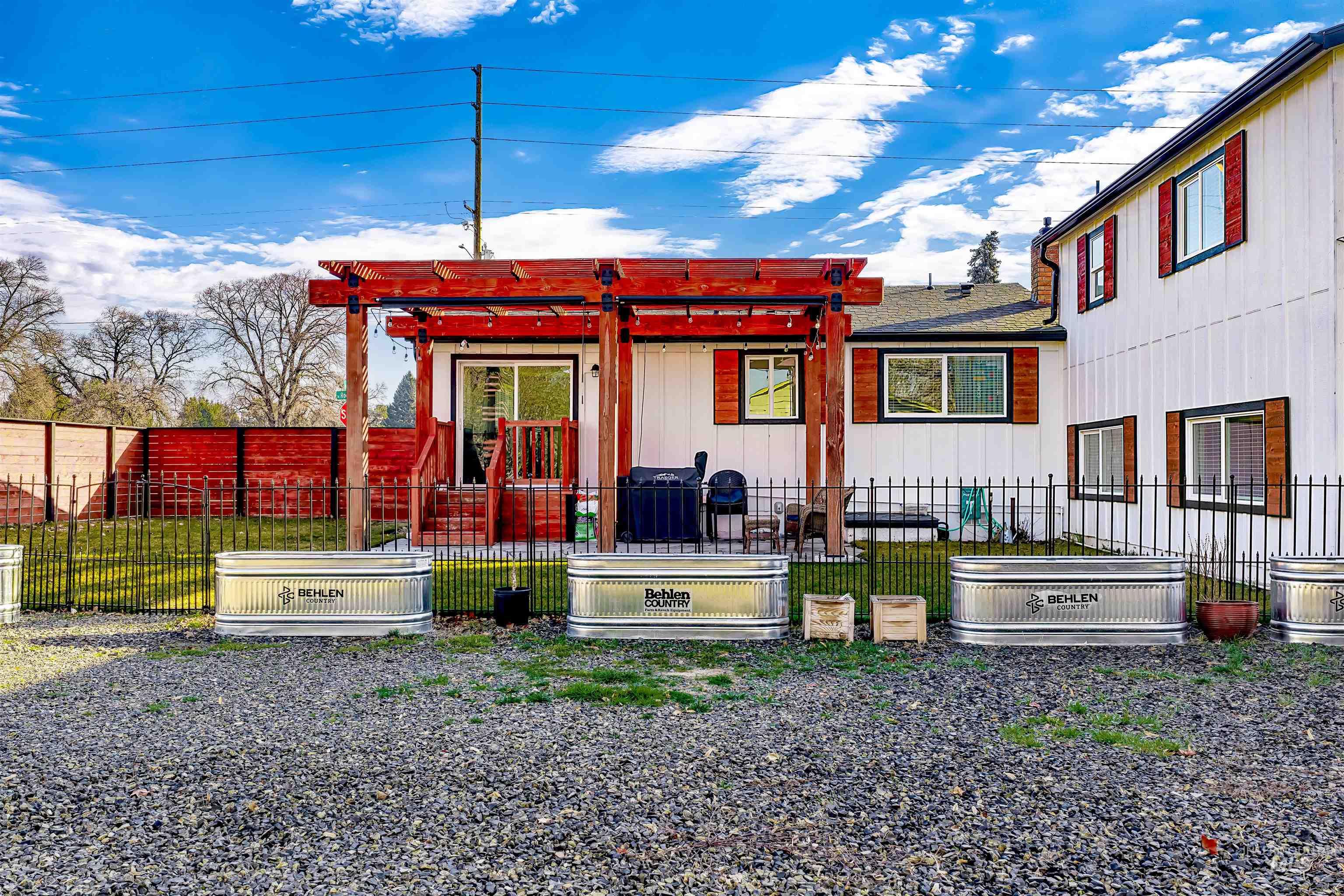 621 N Roosevelt St, Boise, Idaho 83706, 4 Bedrooms, 2 Bathrooms, Residential For Sale, Price $649,900, 98974688