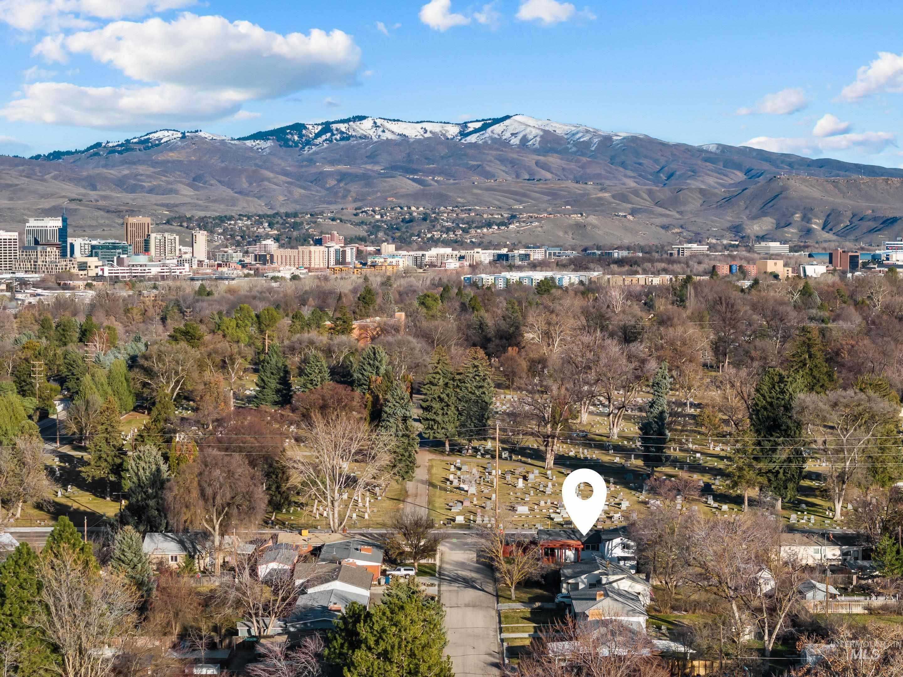 621 N Roosevelt St, Boise, Idaho 83706, 4 Bedrooms, 2 Bathrooms, Residential For Sale, Price $649,900, 98974688