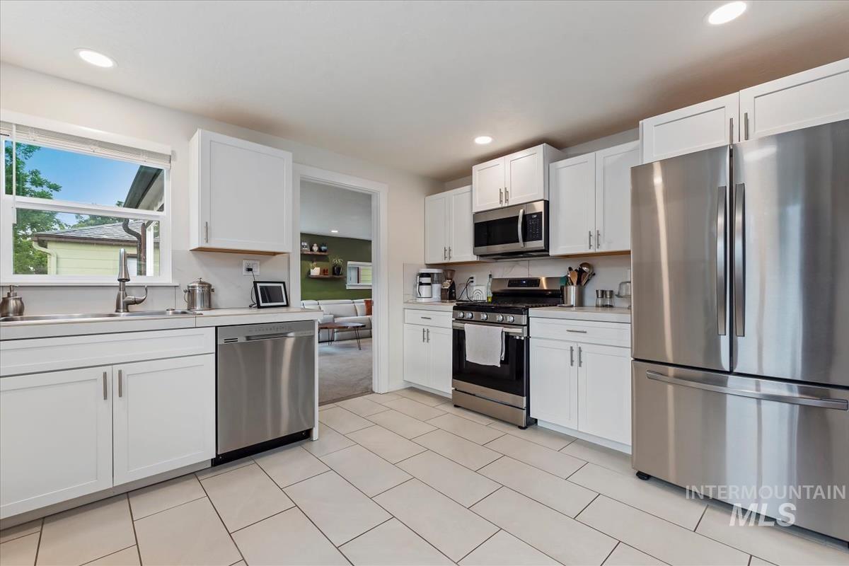 621 N Roosevelt St, Boise, Idaho 83706, 4 Bedrooms, 2 Bathrooms, Residential For Sale, Price $599,000,MLS 98974688
