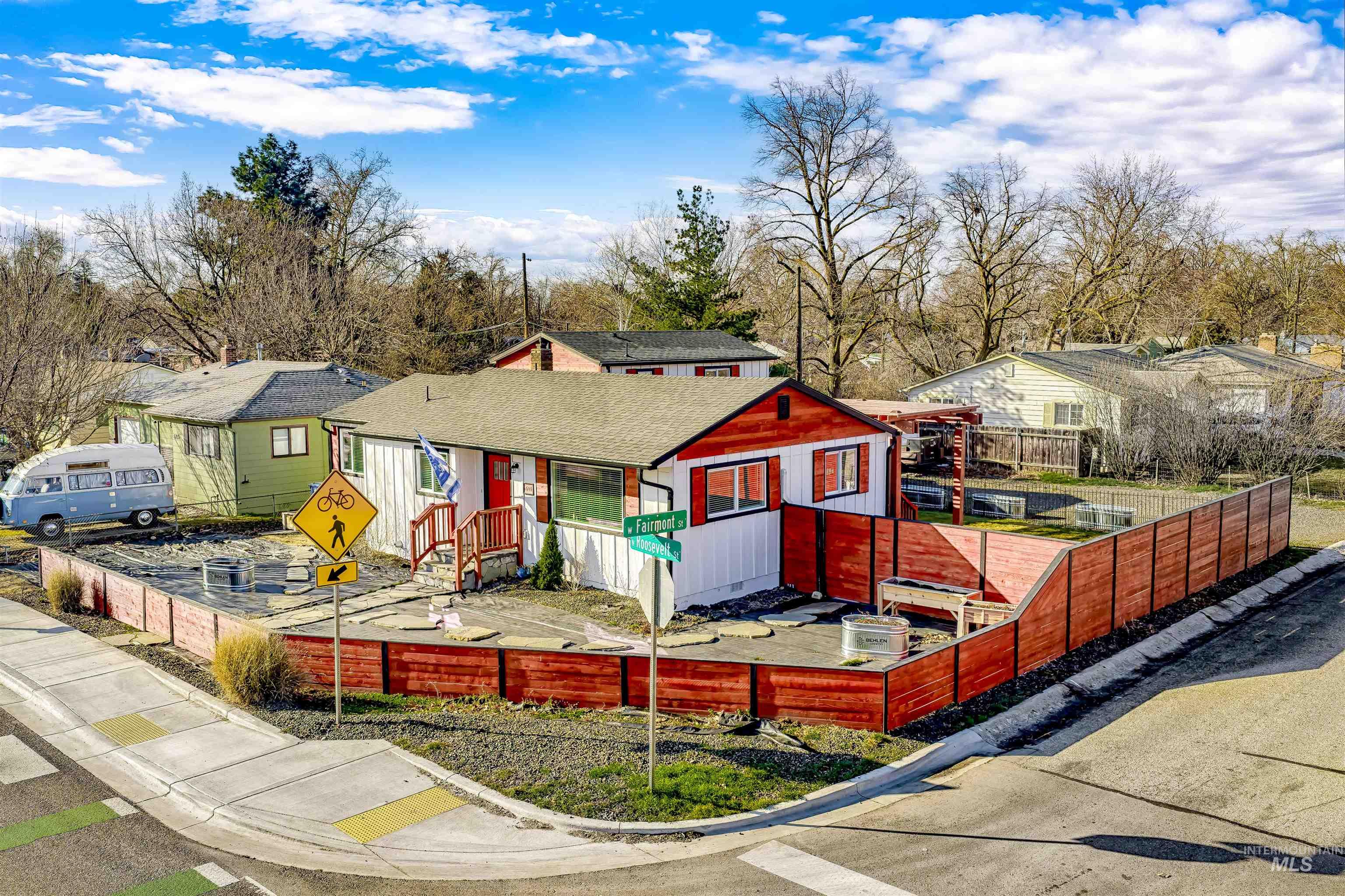 621 N Roosevelt St, Boise, Idaho 83706, 4 Bedrooms, 2 Bathrooms, Residential For Sale, Price $649,900, 98974688