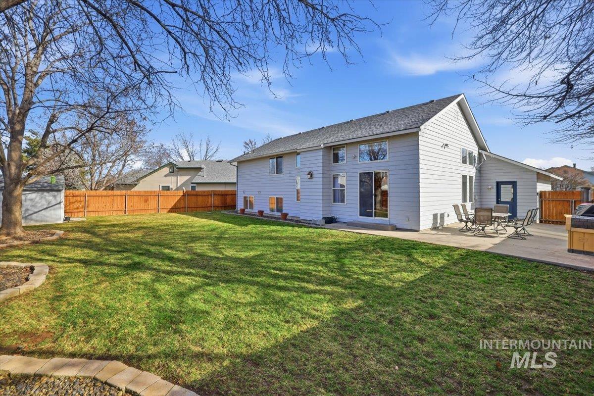 2499 N Lark Ave, Meridian, Idaho 83646, 4 Bedrooms, 2 Bathrooms, Residential For Sale, Price $475,000,MLS 98974690