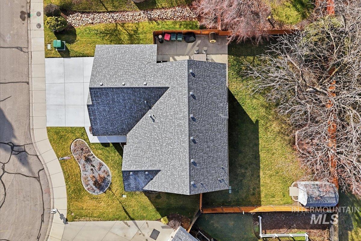 2499 N Lark Ave, Meridian, Idaho 83646, 4 Bedrooms, 2 Bathrooms, Residential For Sale, Price $475,000,MLS 98974690