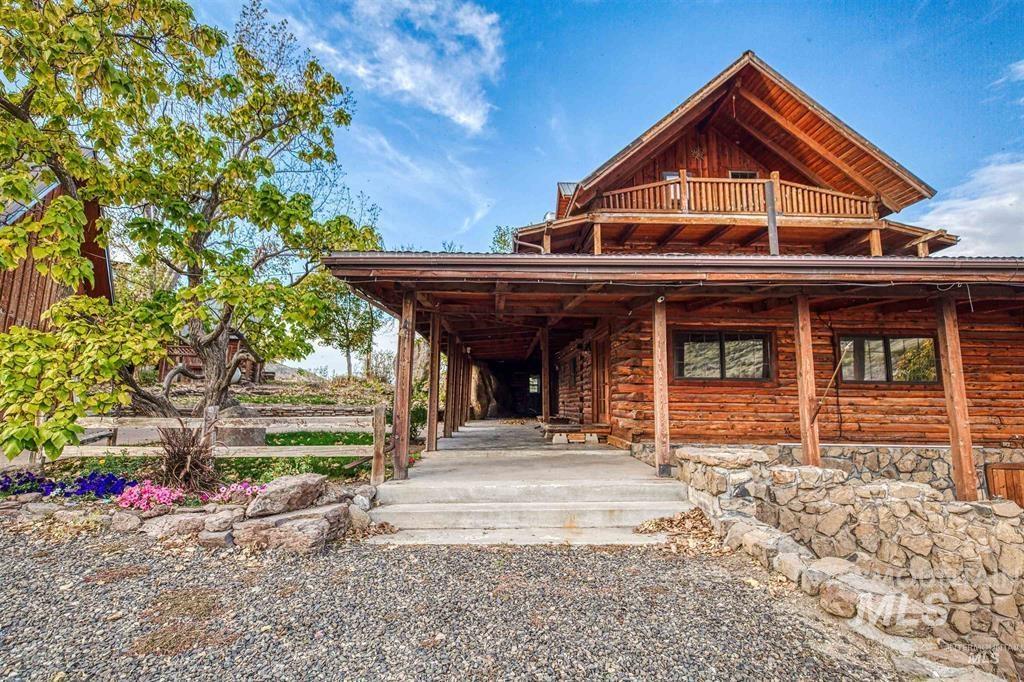 11500 Brownlee Road, Sweet, Idaho 83670, 5 Bedrooms, 4 Bathrooms, Residential For Sale, Price $1,250,000,MLS 98974691