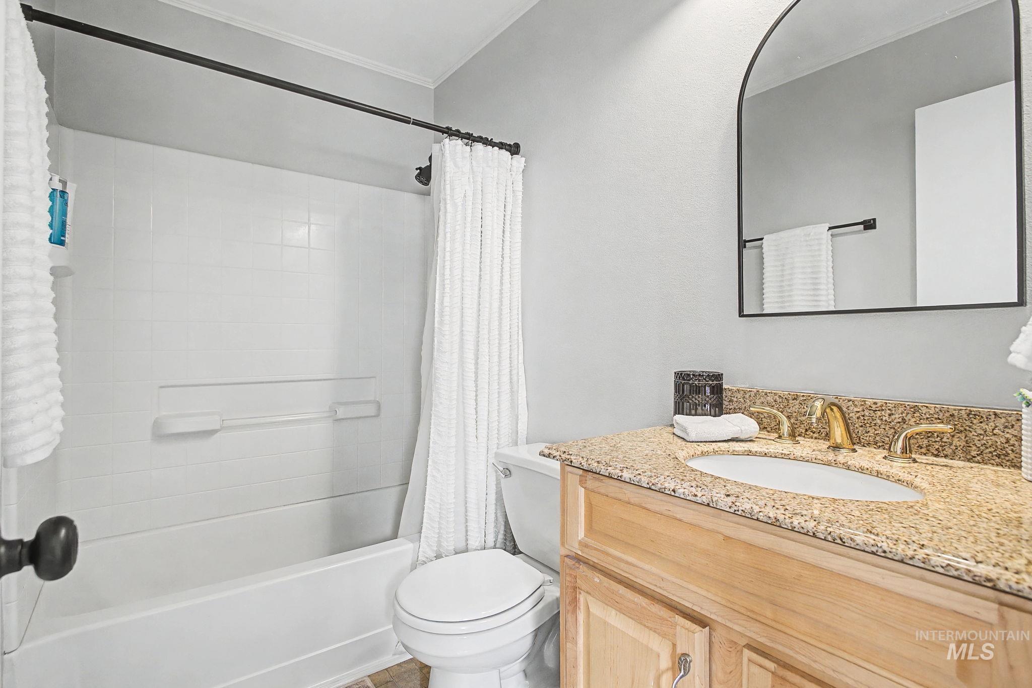 3312 5th St D, Lewiston, Idaho 83501, 2 Bedrooms, 2 Bathrooms, Residential For Sale, Price $319,900,MLS 98974694