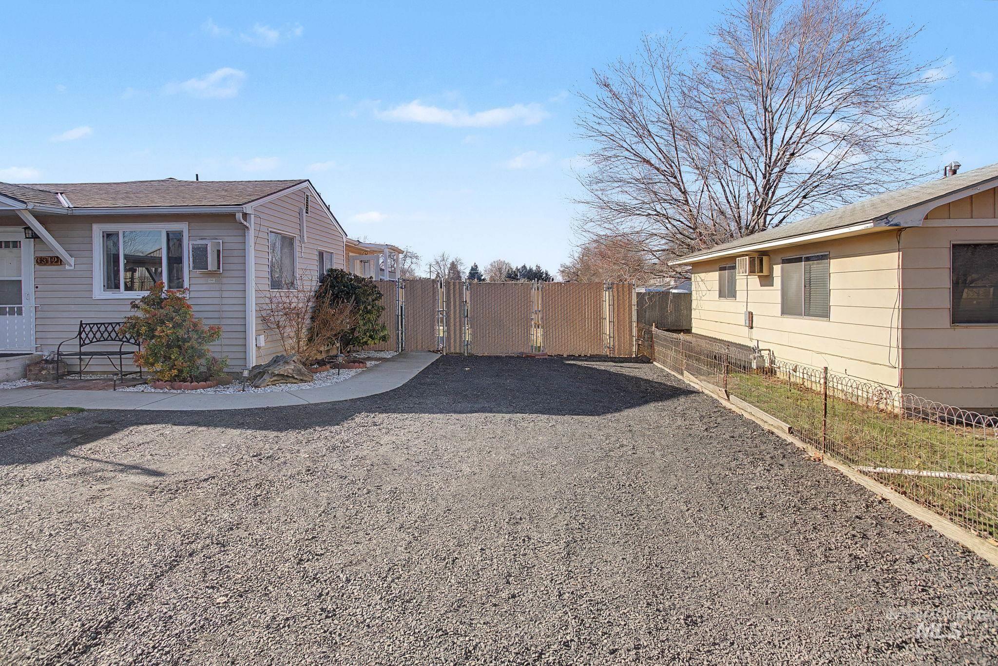 3312 5th St D, Lewiston, Idaho 83501, 2 Bedrooms, 2 Bathrooms, Residential For Sale, Price $319,900,MLS 98974694