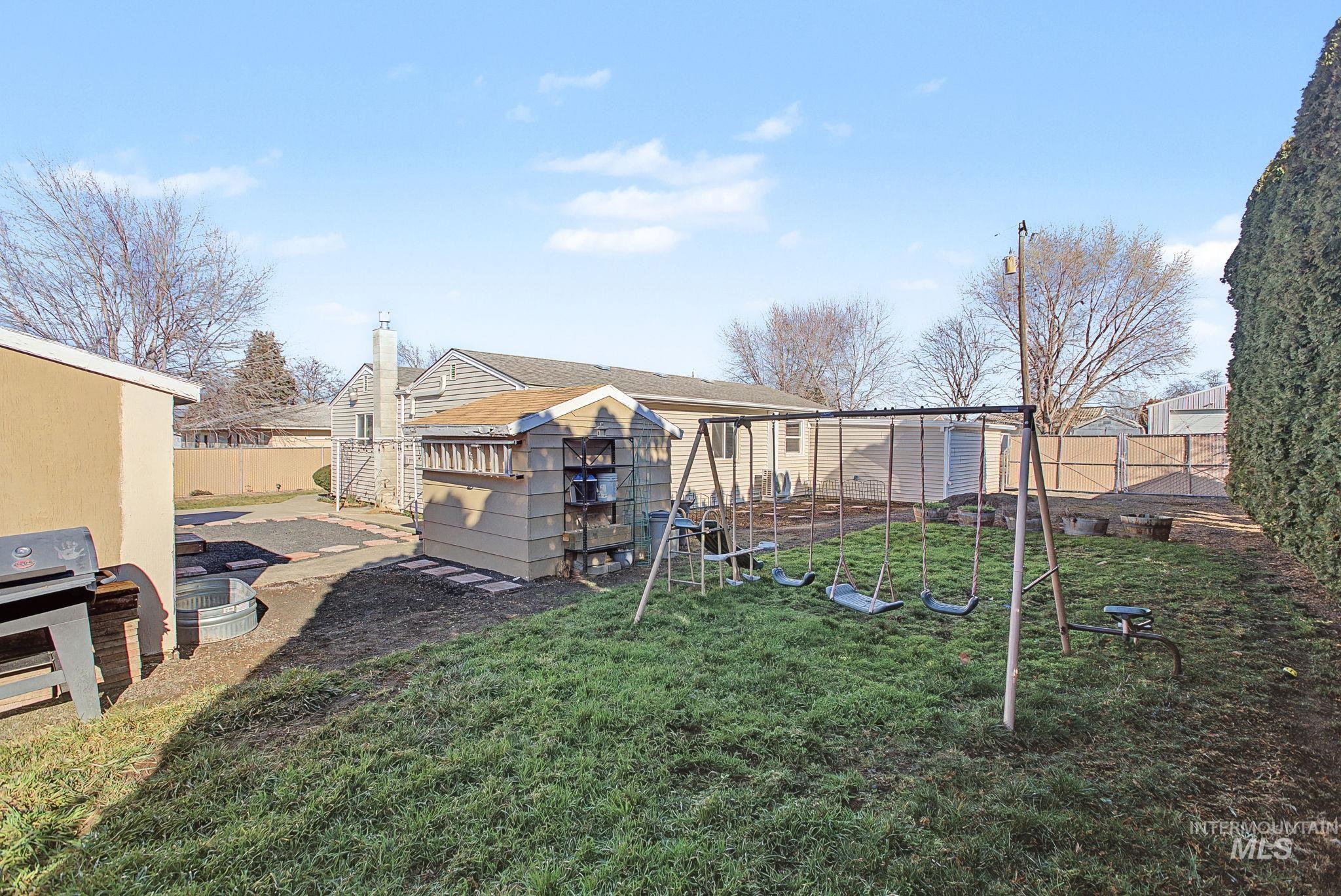 3312 5th St D, Lewiston, Idaho 83501, 2 Bedrooms, 2 Bathrooms, Residential For Sale, Price $319,900,MLS 98974694