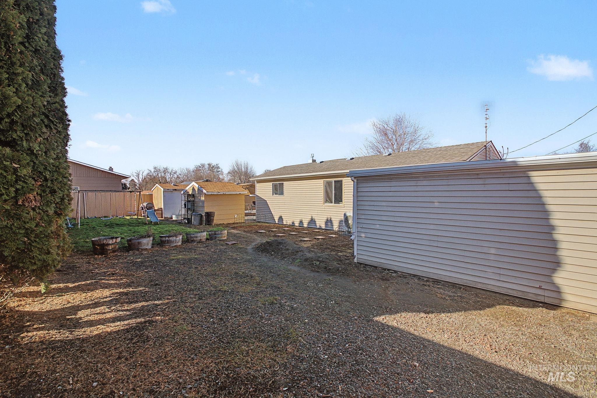 3312 5th St D, Lewiston, Idaho 83501, 2 Bedrooms, 2 Bathrooms, Residential For Sale, Price $319,900,MLS 98974694