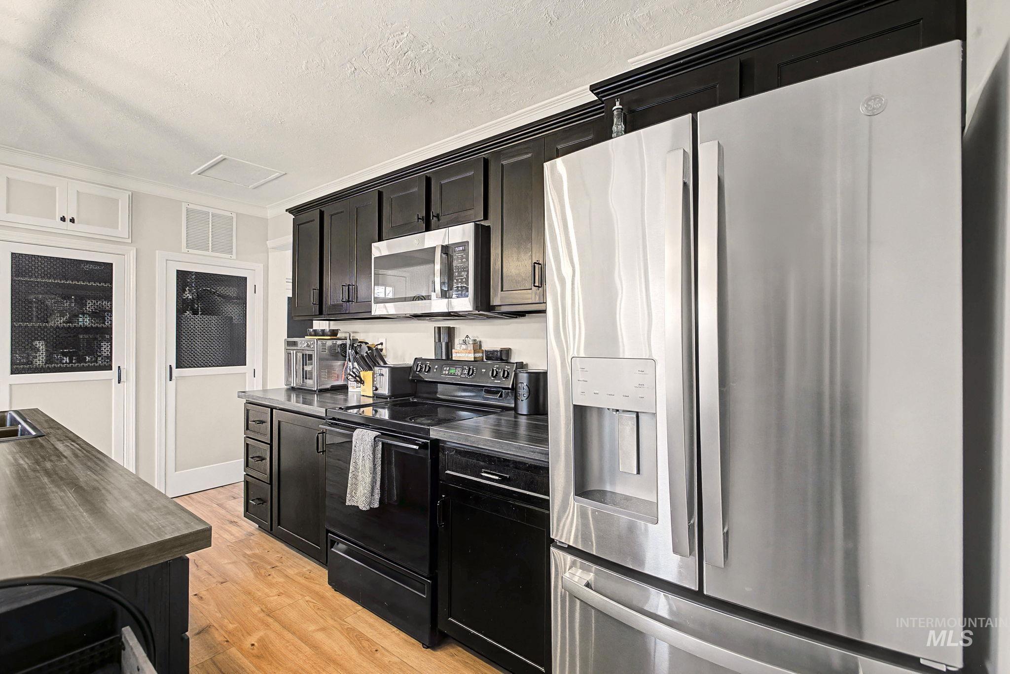 3312 5th St D, Lewiston, Idaho 83501, 2 Bedrooms, 2 Bathrooms, Residential For Sale, Price $319,900,MLS 98974694