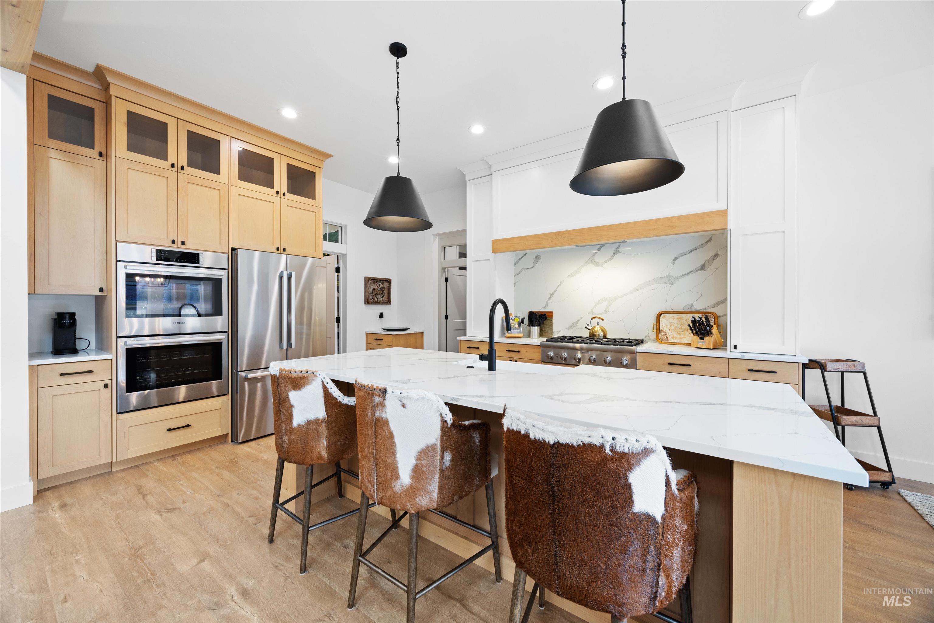 6374 S Bosch Way, Meridian, Idaho 83642-7839, 4 Bedrooms, 4 Bathrooms, Residential For Sale, Price $1,250,000, 98974695