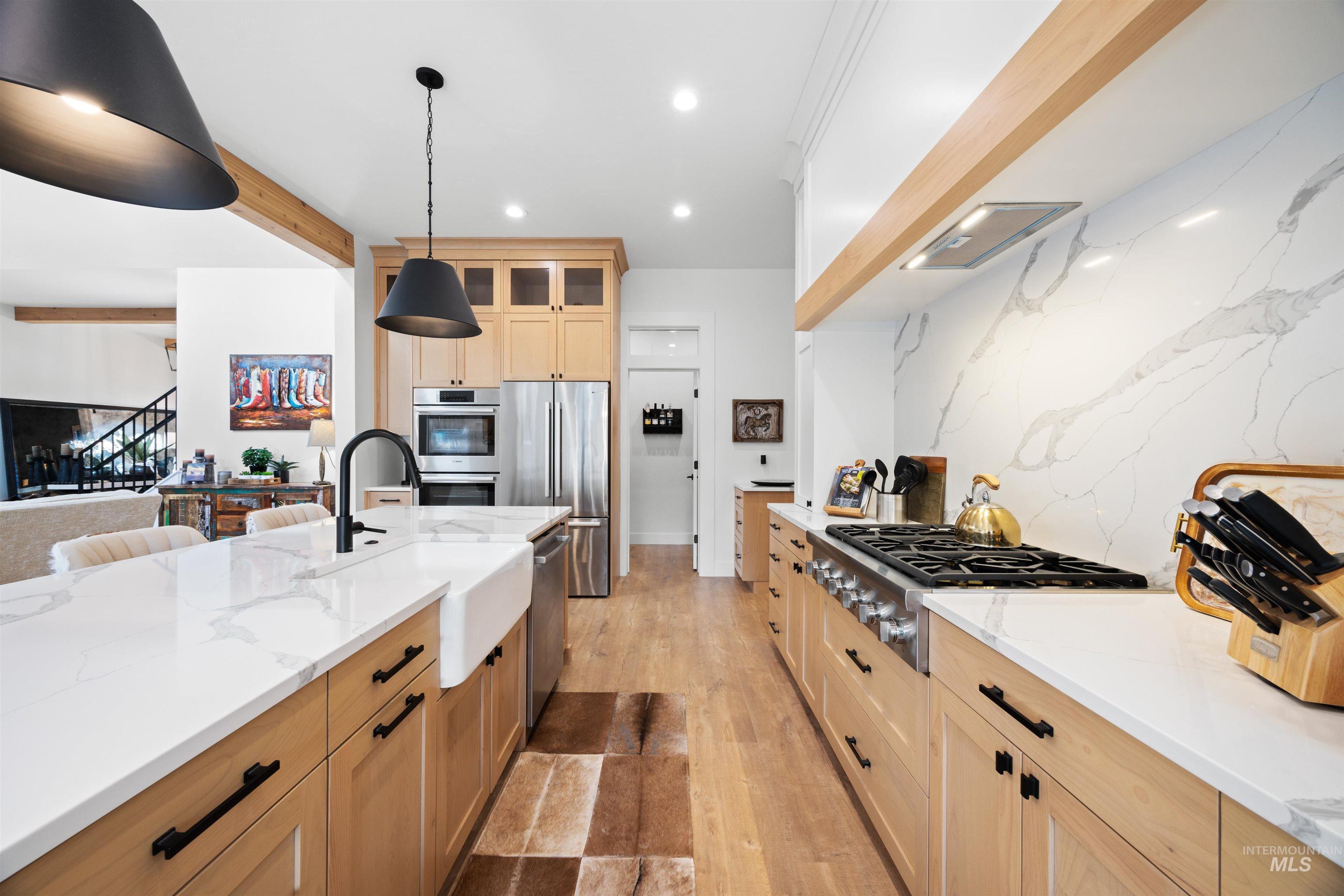 6374 S Bosch Way, Meridian, Idaho 83642-7839, 4 Bedrooms, 4 Bathrooms, Residential For Sale, Price $1,250,000, 98974695