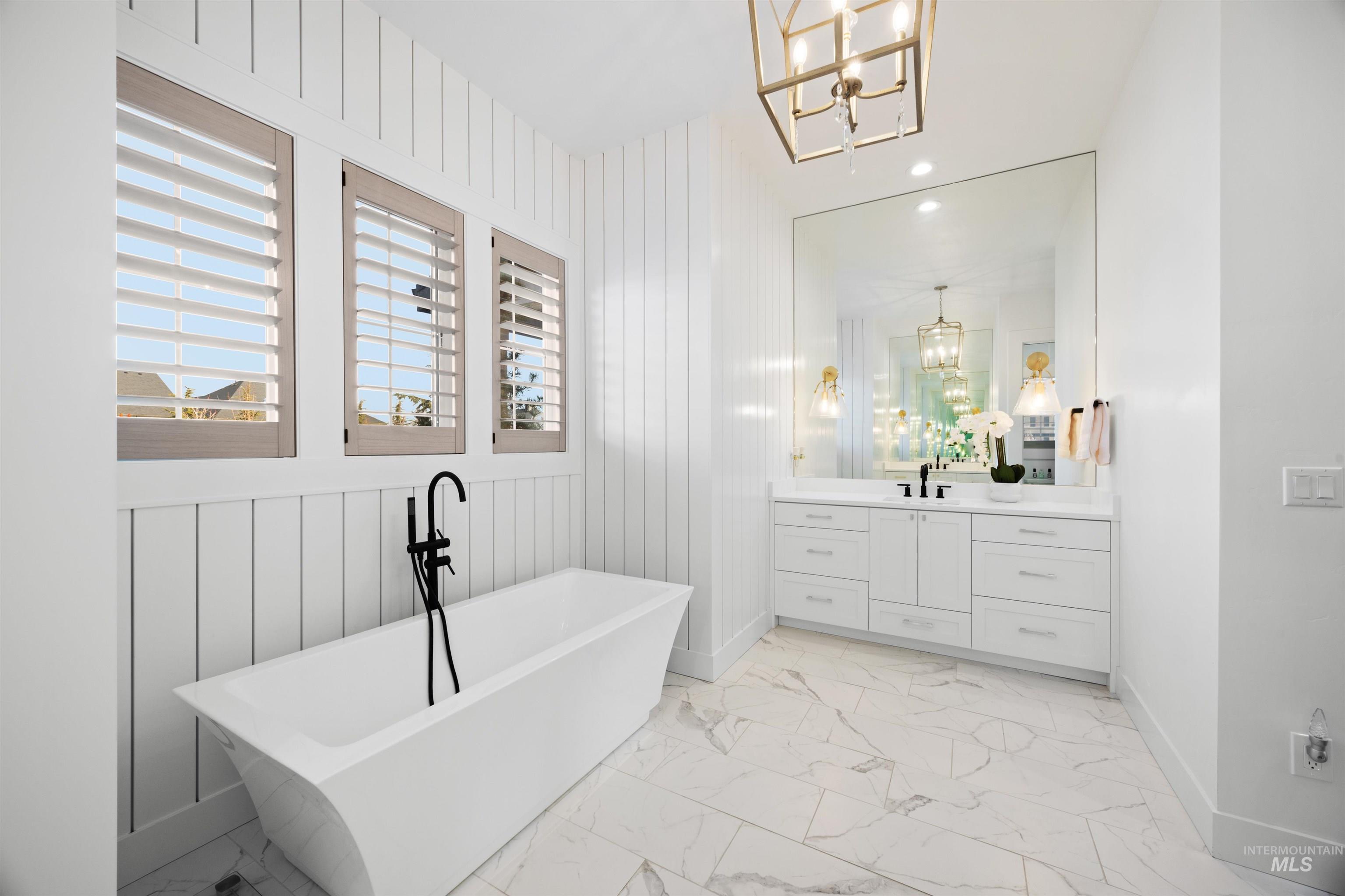 6374 S Bosch Way, Meridian, Idaho 83642-7839, 4 Bedrooms, 4 Bathrooms, Residential For Sale, Price $1,250,000, 98974695