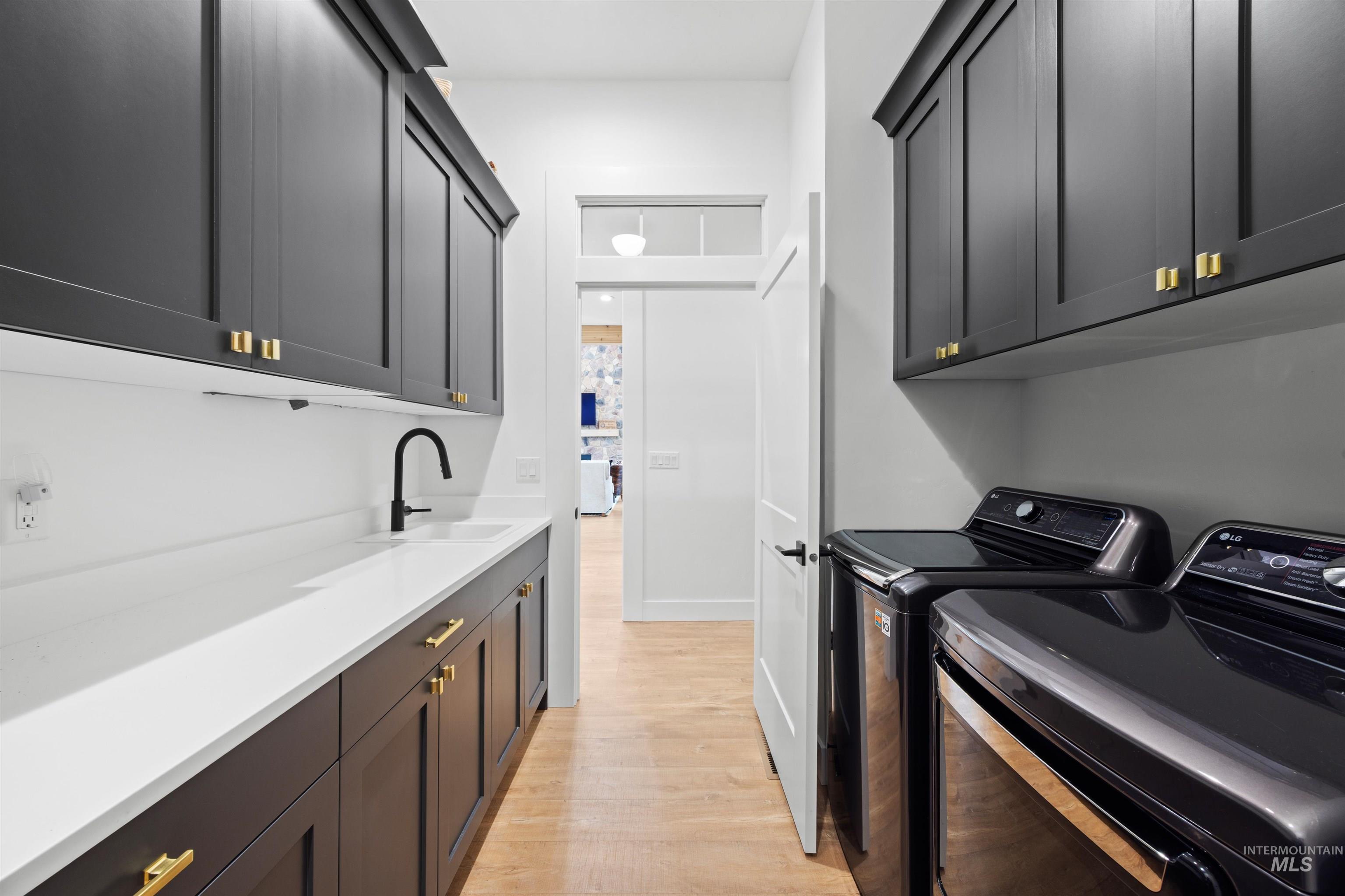 6374 S Bosch Way, Meridian, Idaho 83642-7839, 4 Bedrooms, 4 Bathrooms, Residential For Sale, Price $1,250,000, 98974695