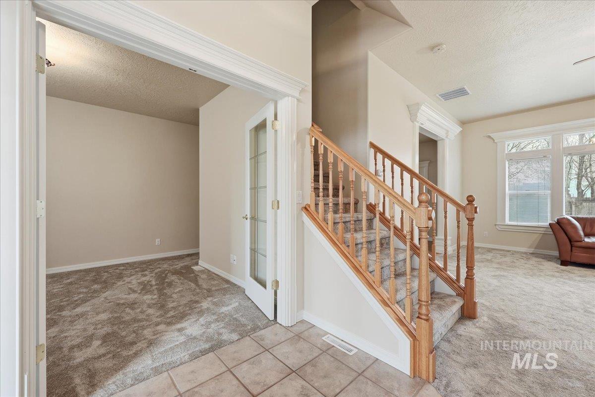 3036 S Grimes Creek Ave, Meridian, Idaho 83642, 4 Bedrooms, 2.5 Bathrooms, Residential For Sale, Price $599,999,MLS 98974696