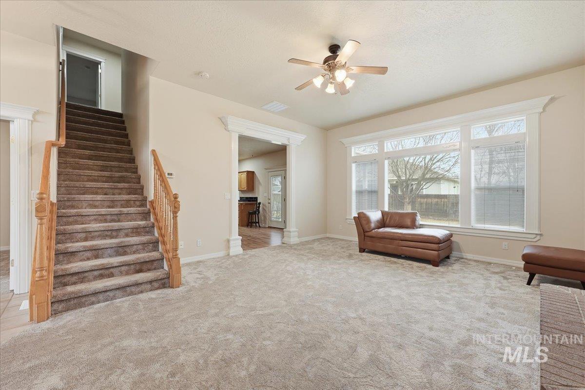 3036 S Grimes Creek Ave, Meridian, Idaho 83642, 4 Bedrooms, 2.5 Bathrooms, Residential For Sale, Price $599,999,MLS 98974696