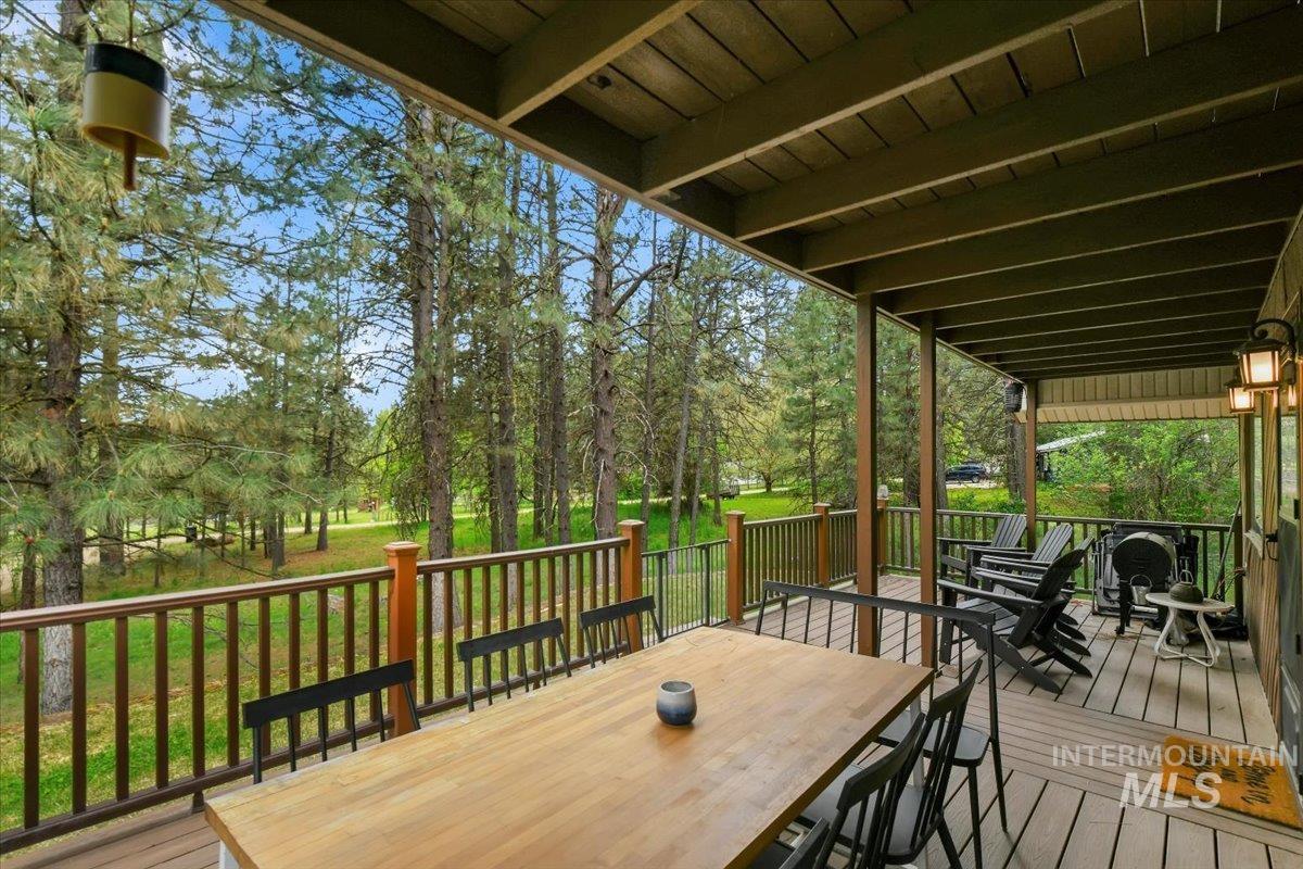 76 W Castle Creek Rd, Garden Valley, Idaho 83622, 3 Bedrooms, 3 Bathrooms, Residential For Sale, Price $699,900,MLS 98974697