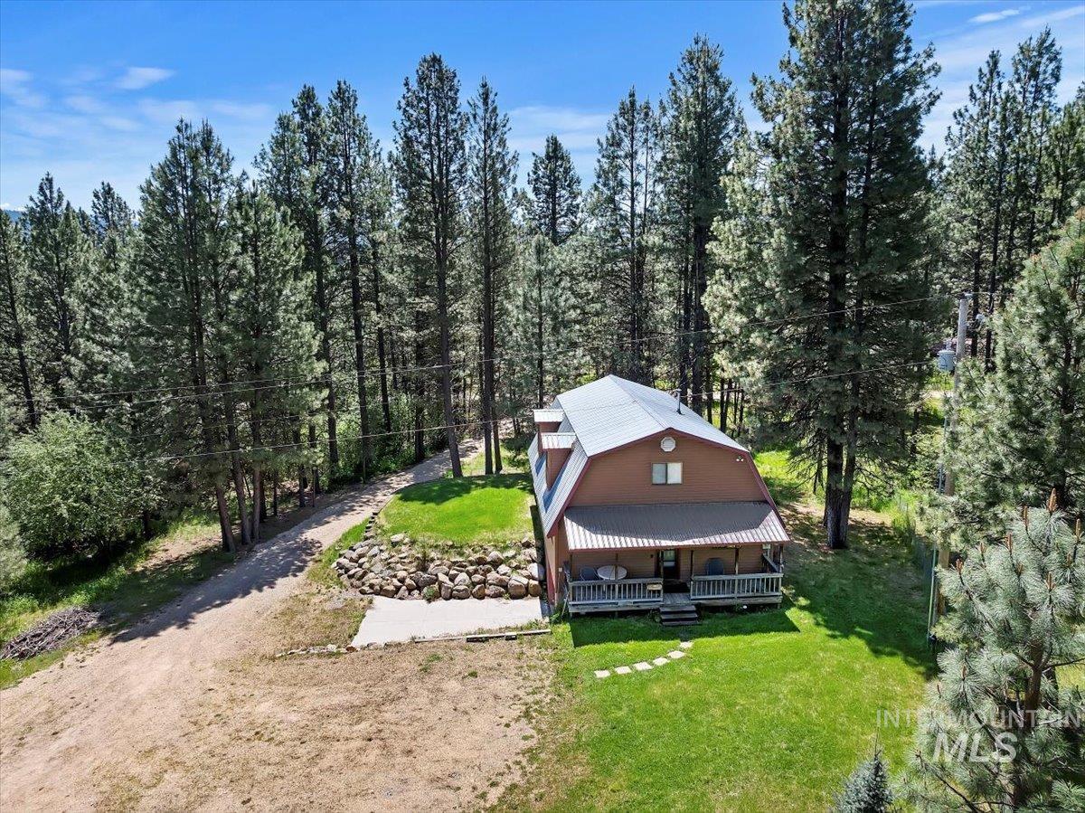 76 W Castle Creek Rd, Garden Valley, Idaho 83622, 3 Bedrooms, 3 Bathrooms, Residential For Sale, Price $699,900,MLS 98974697