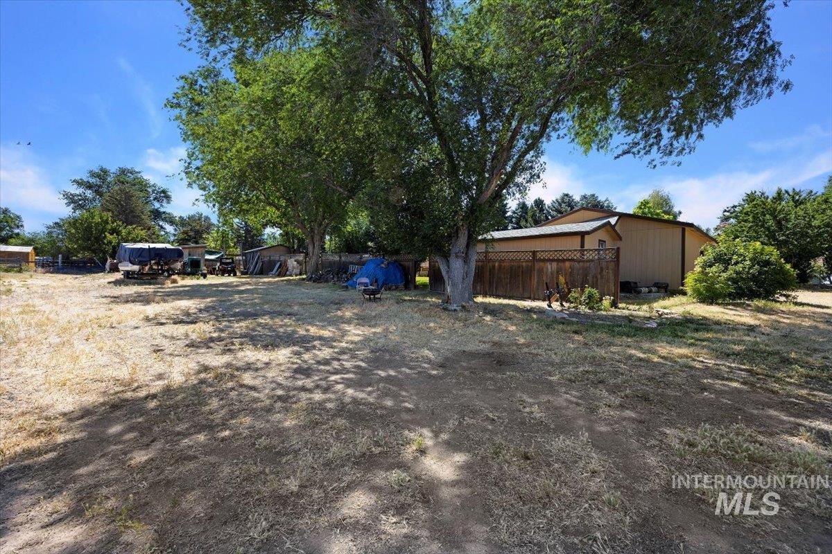 706 White Hawk Ln, Hagerman, Idaho 83332, 3 Bedrooms, 2 Bathrooms, Residential For Sale, Price $499,000,MLS 98974698