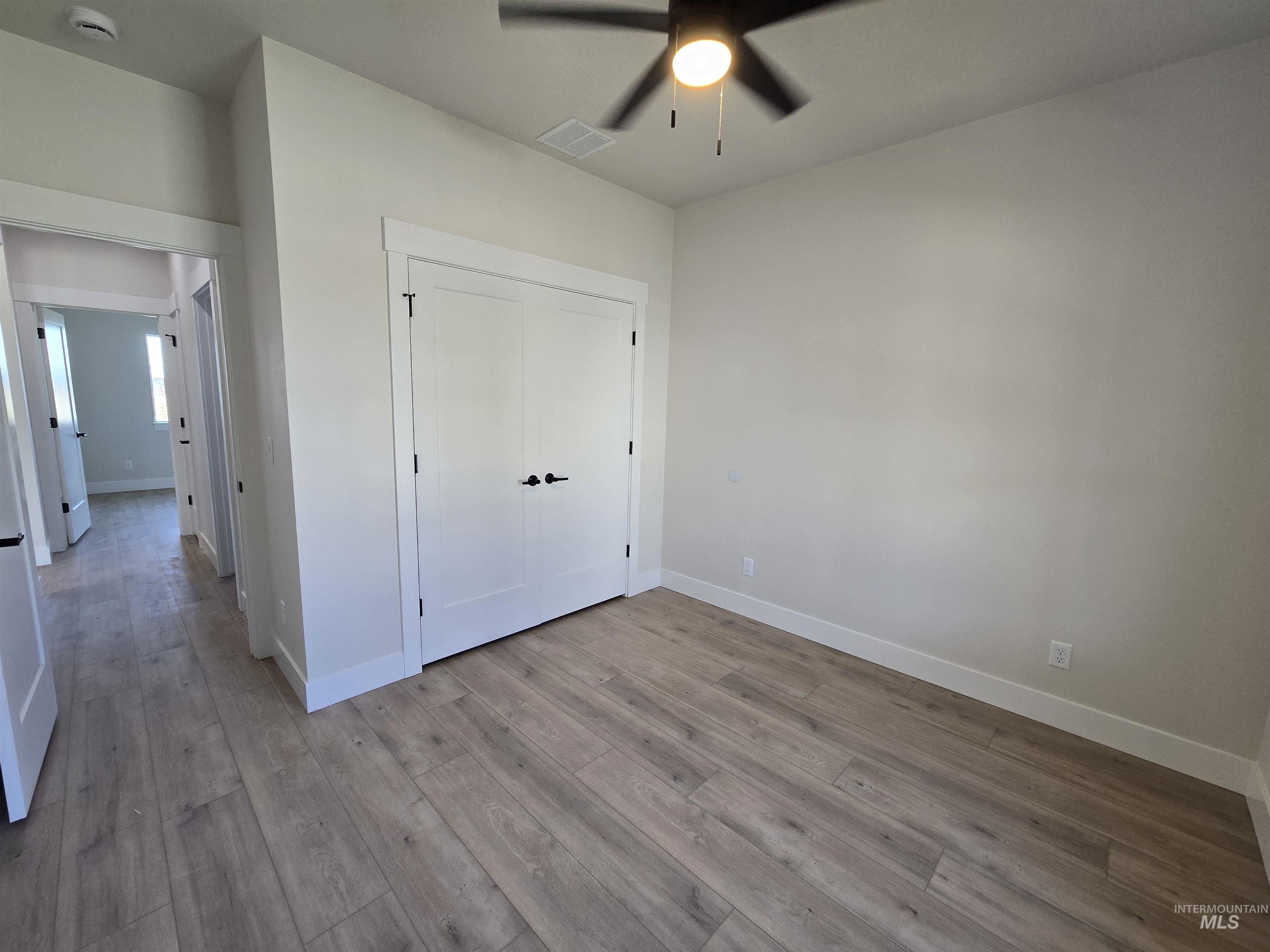 976 Canal Street, Twin Falls, Idaho 83301, 4 Bedrooms, 2 Bathrooms, Residential For Sale, Price $435,000,MLS 98974699