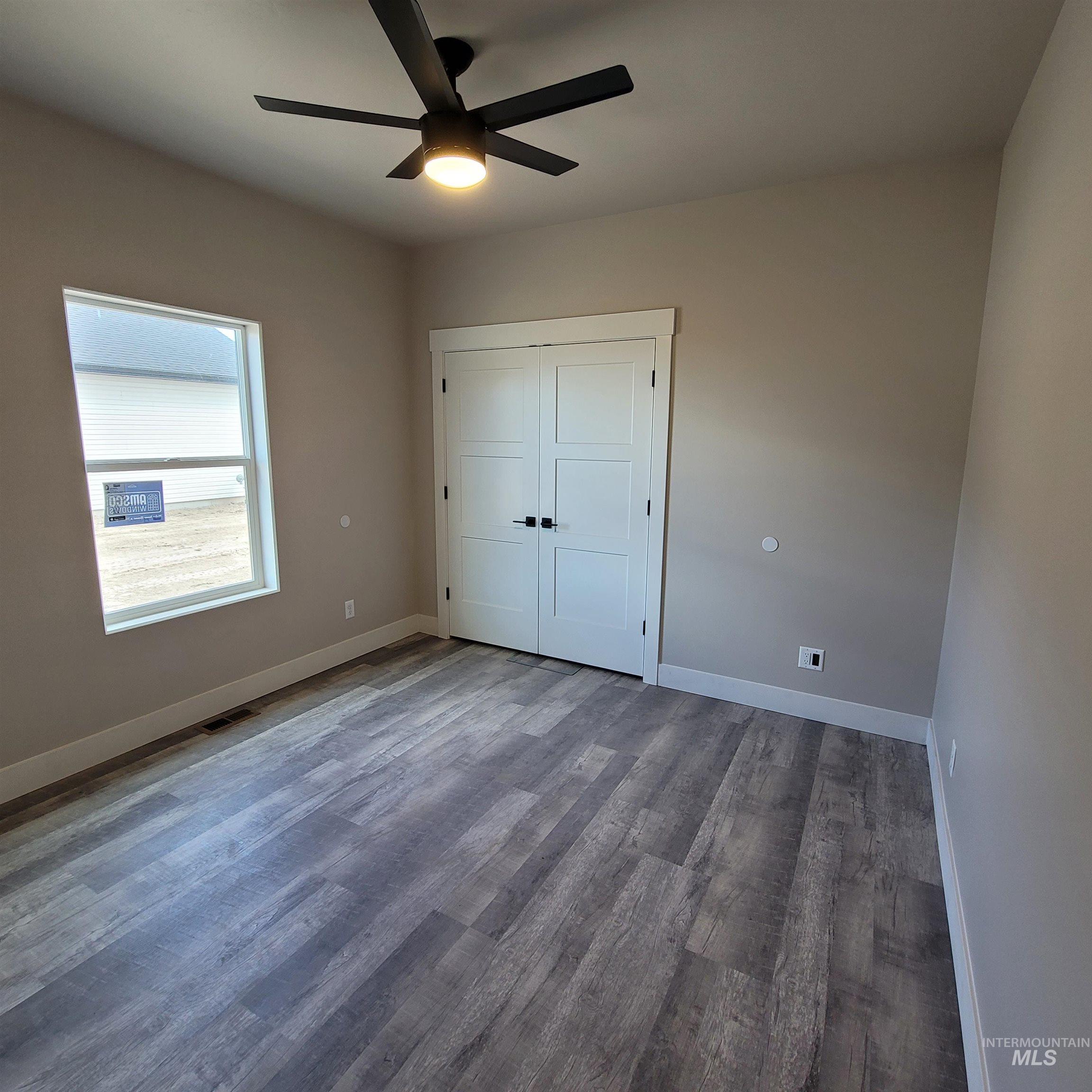 962 Canal Street, Twin Falls, Idaho 83301, 4 Bedrooms, 2 Bathrooms, Residential For Sale, Price $500,000,MLS 98974701