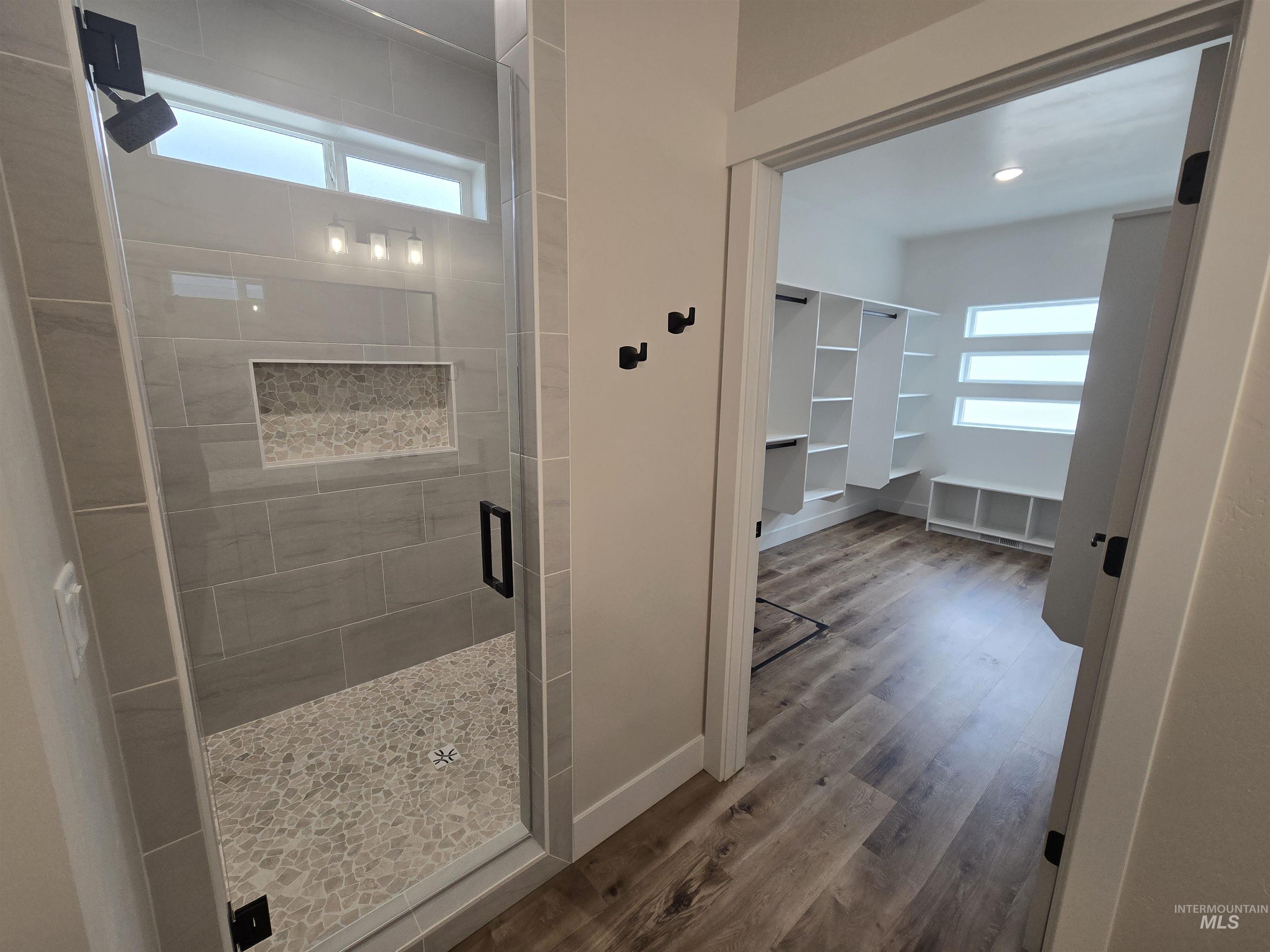 962 Canal Street, Twin Falls, Idaho 83301, 4 Bedrooms, 2 Bathrooms, Residential For Sale, Price $500,000,MLS 98974701