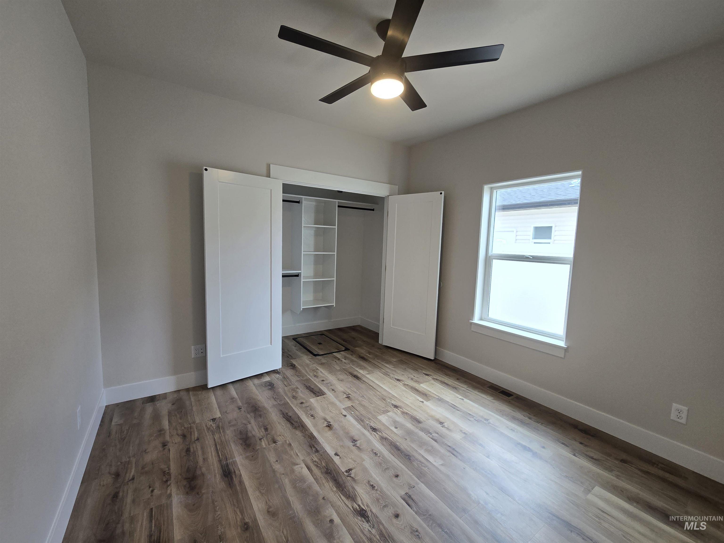 962 Canal Street, Twin Falls, Idaho 83301, 4 Bedrooms, 2 Bathrooms, Residential For Sale, Price $500,000,MLS 98974701