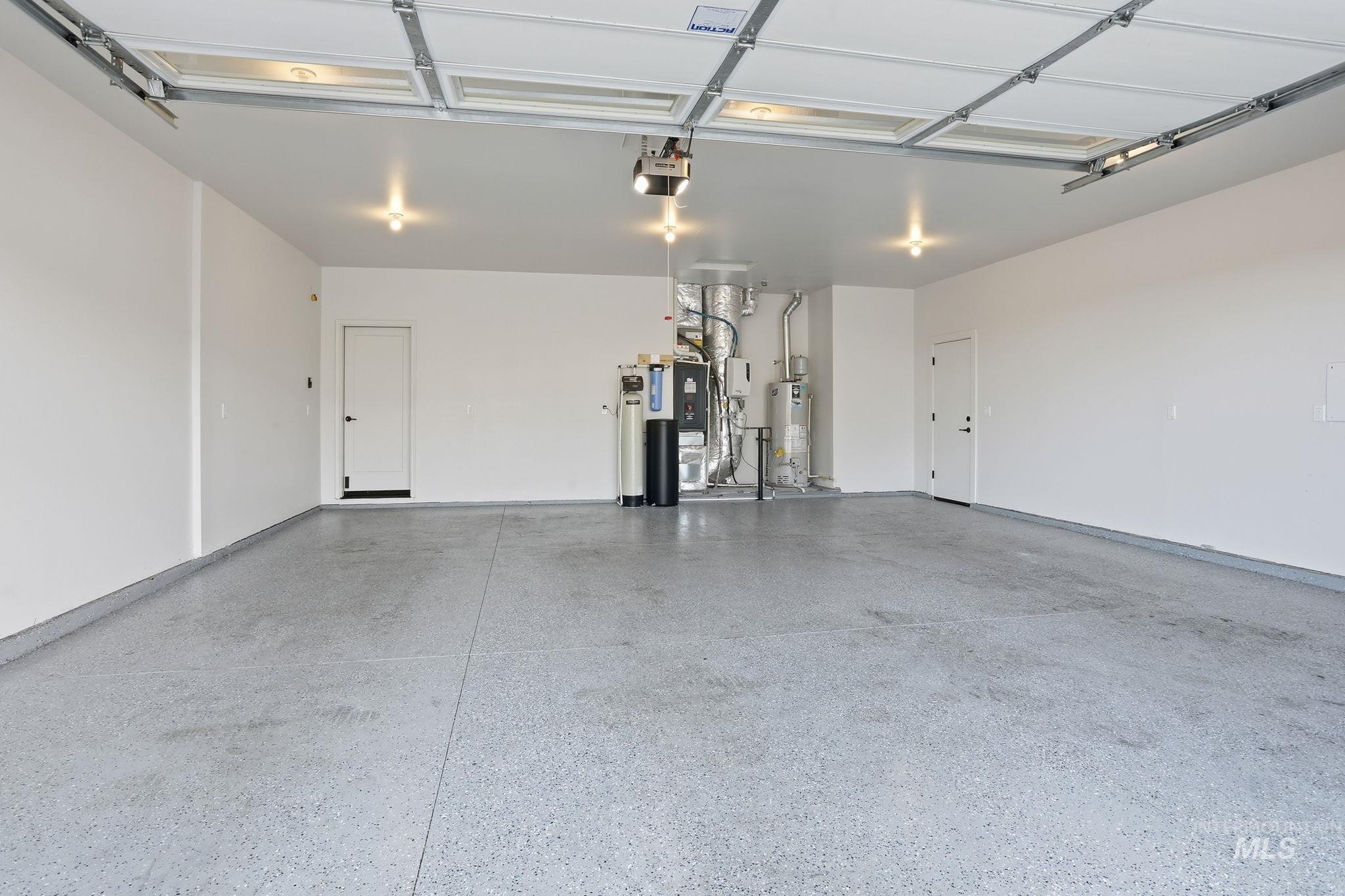 6612 S Zenith Avenue, Meridian, Idaho 83642, 3 Bedrooms, 2 Bathrooms, Residential For Sale, Price $649,900,MLS 98974707