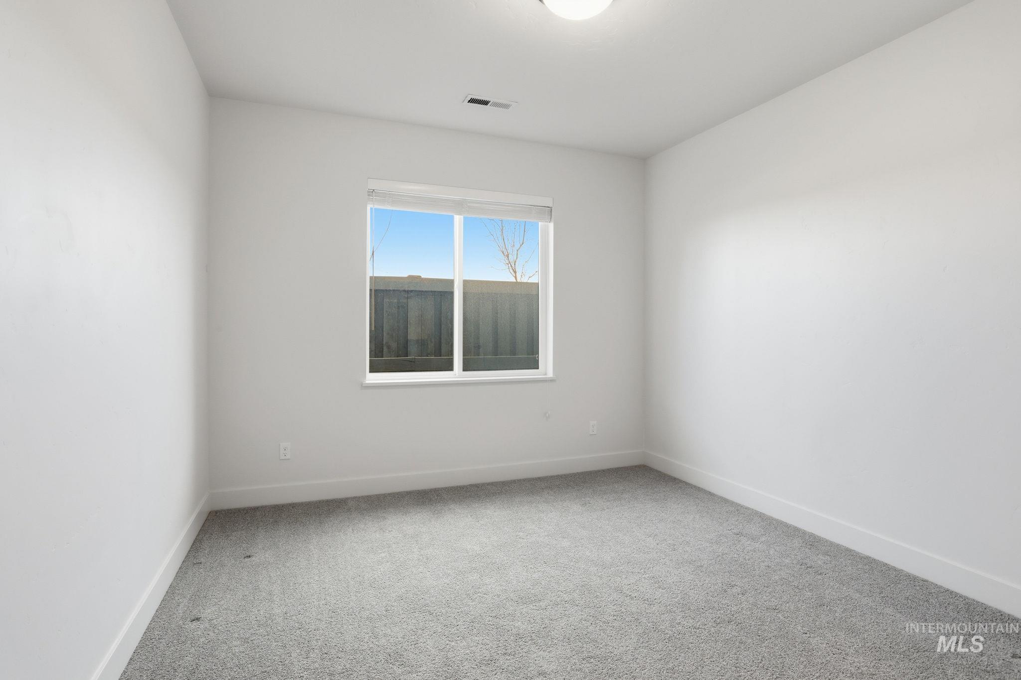 6612 S Zenith Avenue, Meridian, Idaho 83642, 3 Bedrooms, 2 Bathrooms, Residential For Sale, Price $649,900,MLS 98974707