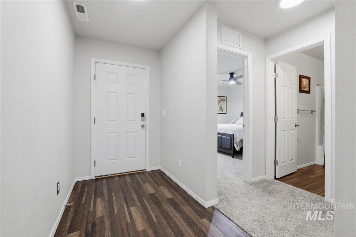 1324 Gold St., Middleton, Idaho 83644, 3 Bedrooms, 2 Bathrooms, Residential For Sale, Price $425,000,MLS 98974709