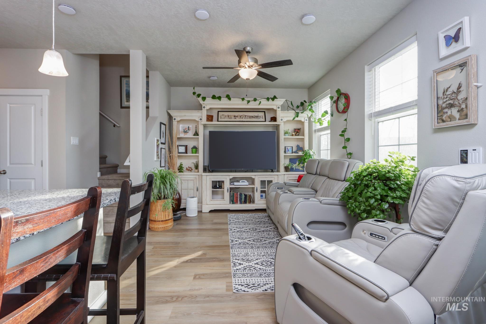 2324 E. Spice Loop, Nampa, Idaho 83687, 3 Bedrooms, 3 Bathrooms, Residential For Sale, Price $325,000,MLS 98974710