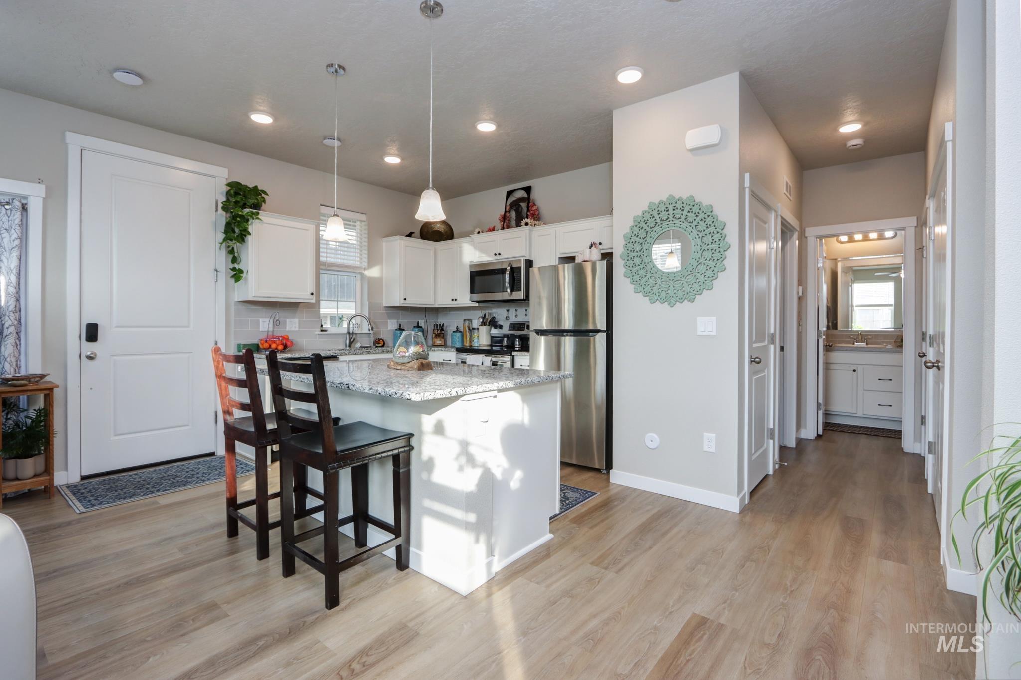 2324 E. Spice Loop, Nampa, Idaho 83687, 3 Bedrooms, 3 Bathrooms, Residential For Sale, Price $325,000,MLS 98974710