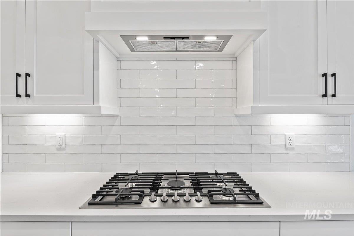 12014 W Zamalek Ct, Kuna, Idaho 83634, 3 Bedrooms, 2 Bathrooms, Residential For Sale, Price $669,900,MLS 98974712