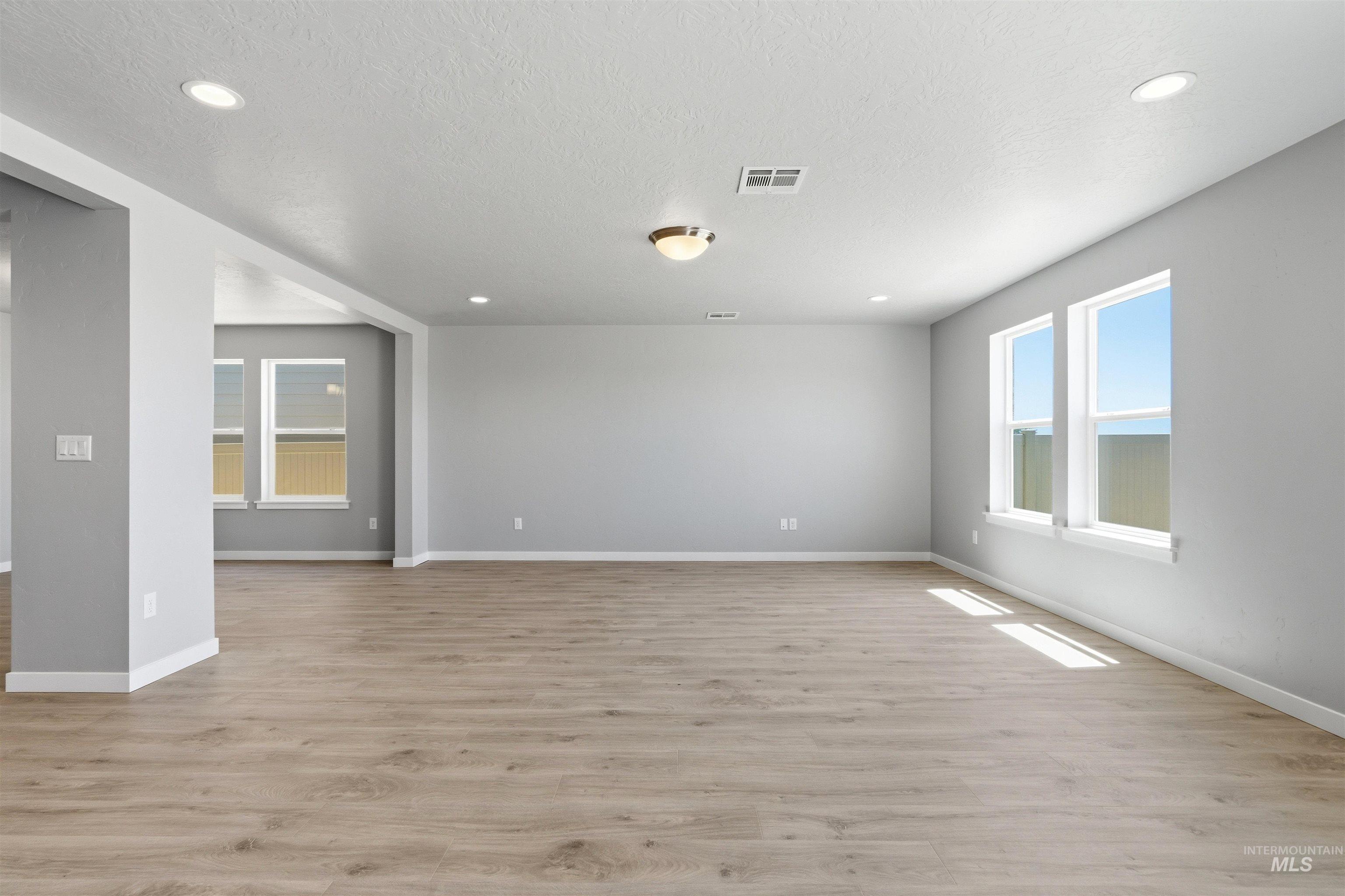 10199 Bellevue Ridge St, Nampa, Idaho 83687, 4 Bedrooms, 3.5 Bathrooms, Residential For Sale, Price $534,990,MLS 98974714