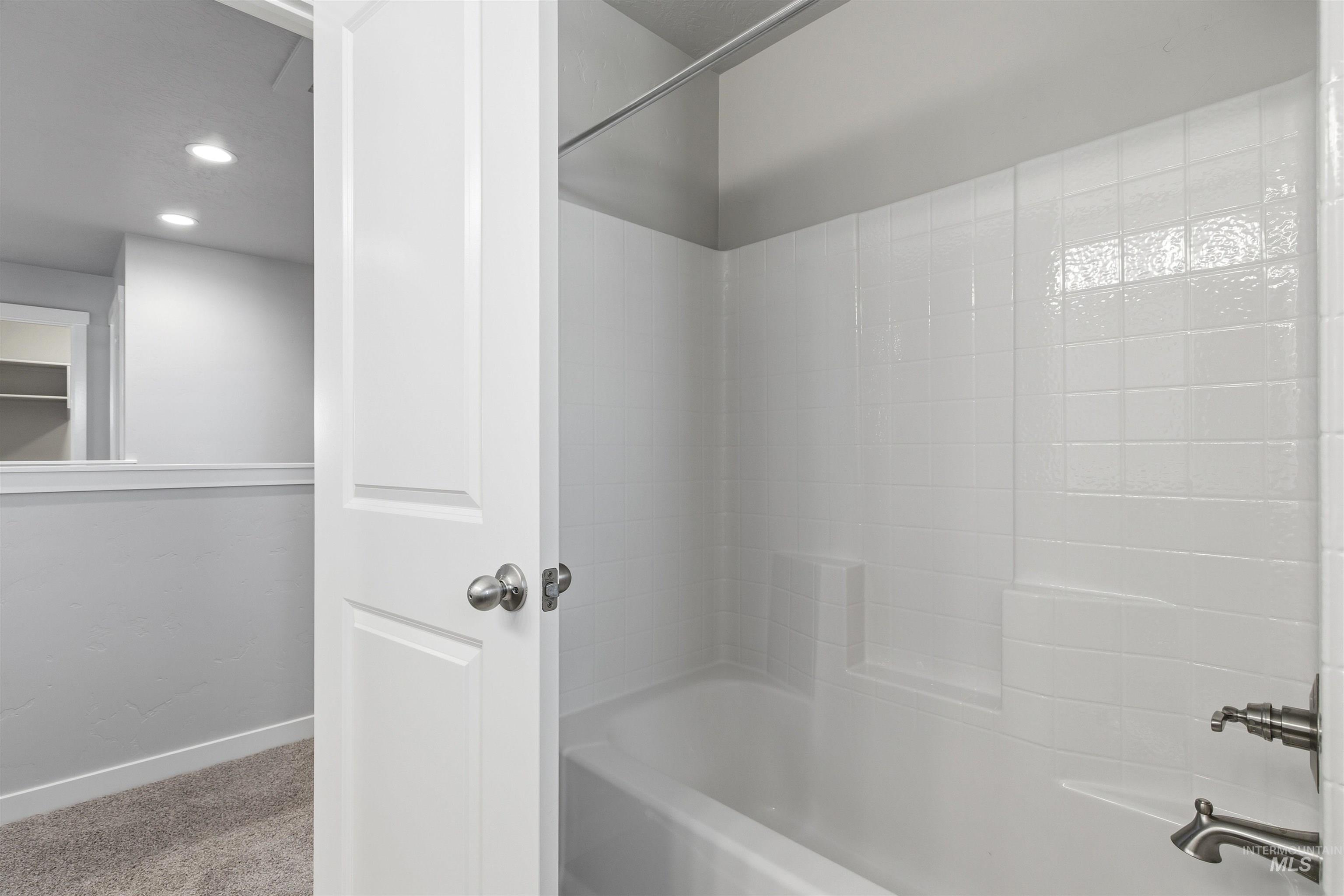 10199 Bellevue Ridge St, Nampa, Idaho 83687, 4 Bedrooms, 3.5 Bathrooms, Residential For Sale, Price $534,990,MLS 98974714