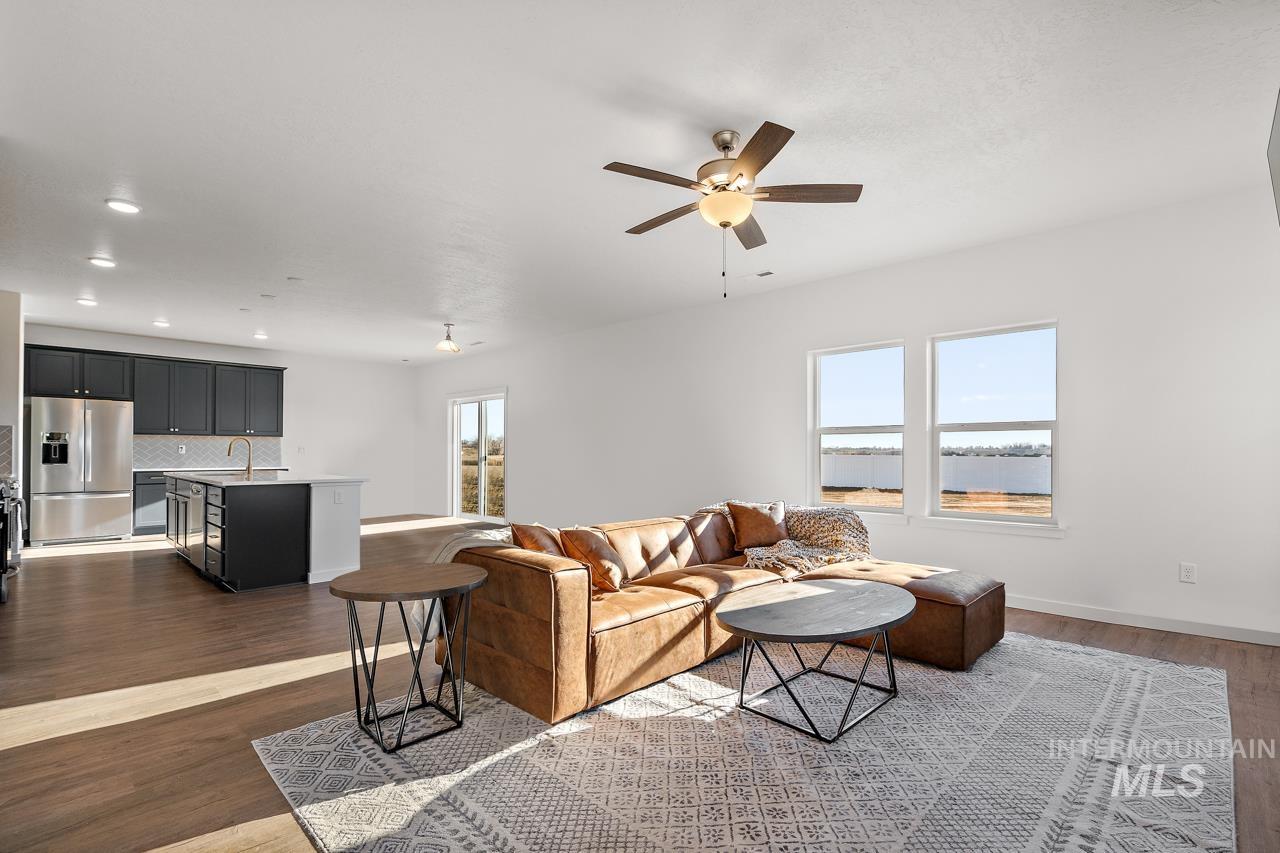 10199 Bellevue Ridge St, Nampa, Idaho 83687, 4 Bedrooms, 3.5 Bathrooms, Residential For Sale, Price $534,990, 98974714