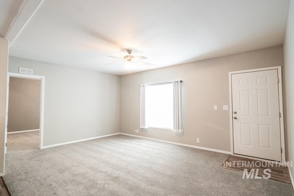 729 Liberty Lane, Emmett, Idaho 83617, 3 Bedrooms, 2 Bathrooms, Residential For Sale, Price $191,000,MLS 98974715