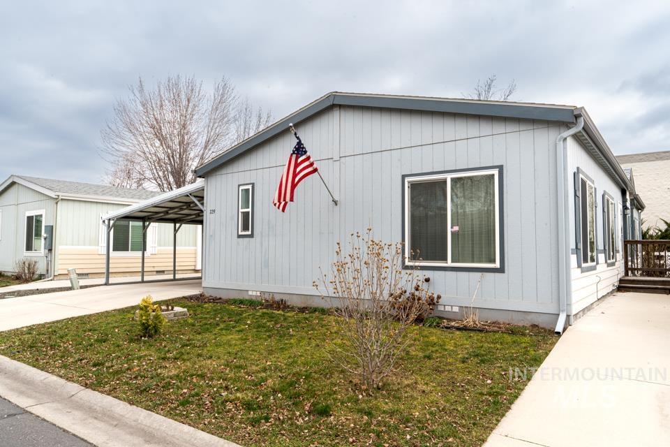 729 Liberty Lane, Emmett, Idaho 83617, 3 Bedrooms, 2 Bathrooms, Residential For Sale, Price $167,500, 98974715