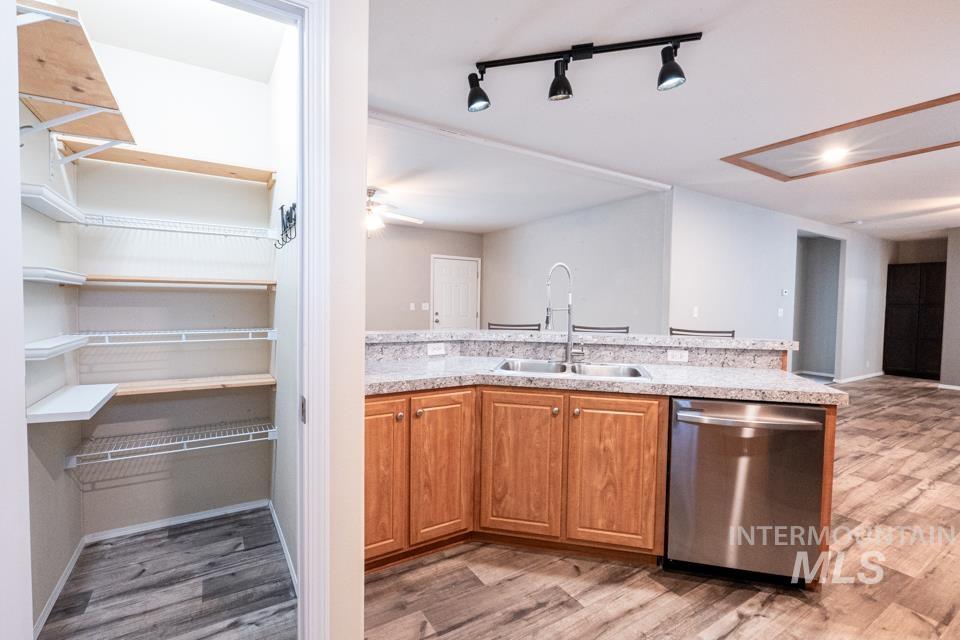 729 Liberty Lane, Emmett, Idaho 83617, 3 Bedrooms, 2 Bathrooms, Residential For Sale, Price $191,000,MLS 98974715