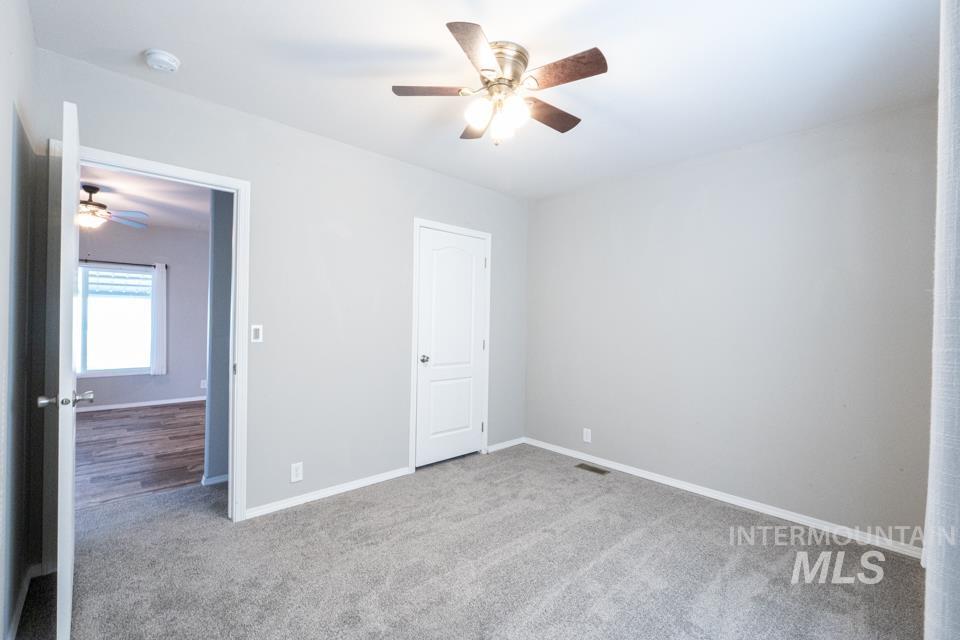 729 Liberty Lane, Emmett, Idaho 83617, 3 Bedrooms, 2 Bathrooms, Residential For Sale, Price $191,000,MLS 98974715