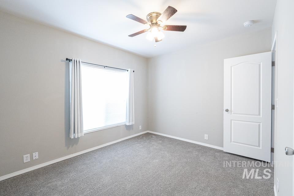 729 Liberty Lane, Emmett, Idaho 83617, 3 Bedrooms, 2 Bathrooms, Residential For Sale, Price $191,000,MLS 98974715