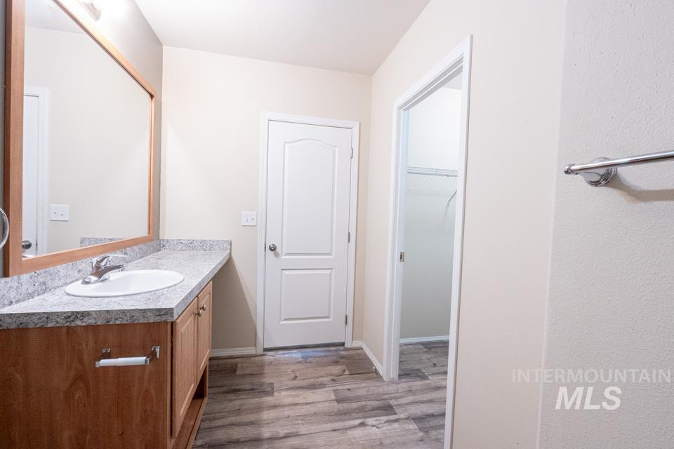 729 Liberty Lane, Emmett, Idaho 83617, 3 Bedrooms, 2 Bathrooms, Residential For Sale, Price $191,000,MLS 98974715