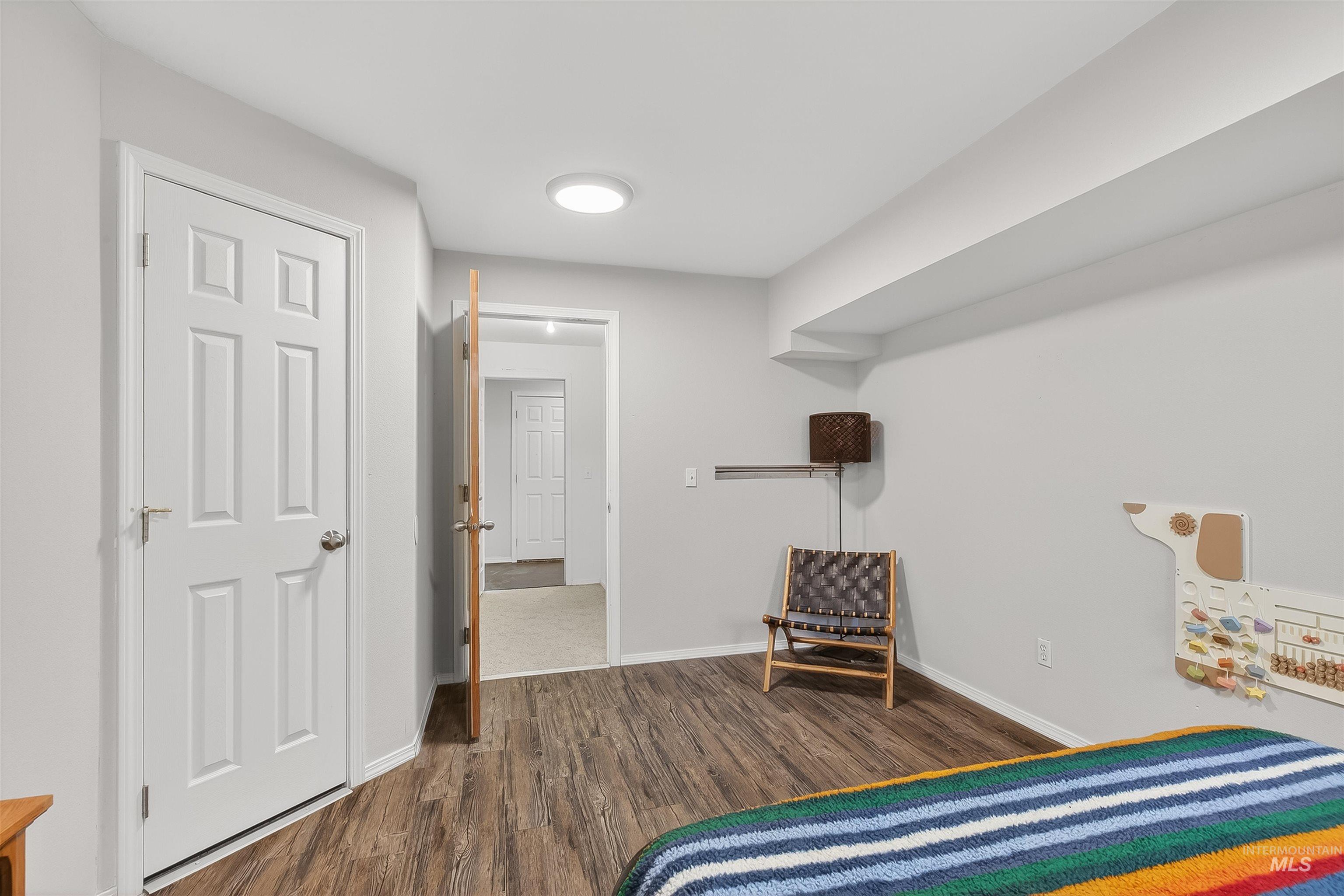 1612 Swallows Nest Loop, Clarkston, Washington 99403, 5 Bedrooms, 3 Bathrooms, Residential For Sale, Price $455,000,MLS 98974718