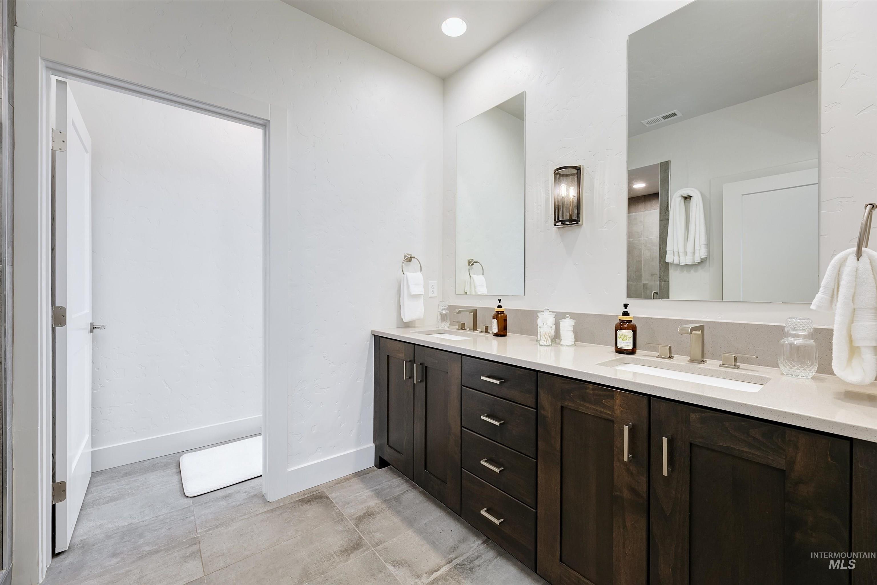 3174 S Hopes Well Way, Boise, Idaho 83716, 3 Bedrooms, 2.5 Bathrooms, Residential For Sale, Price $720,000,MLS 98974720