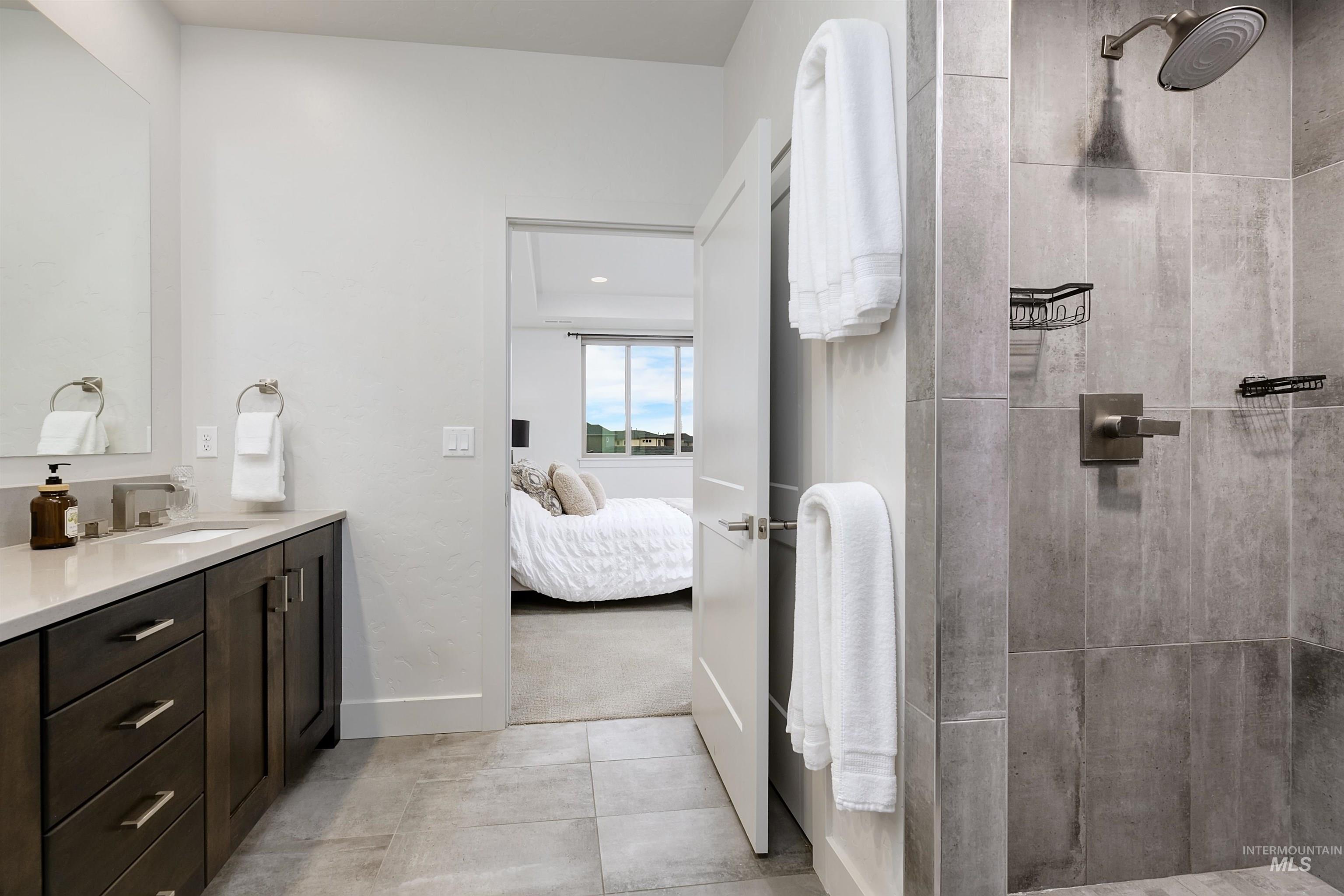 3174 S Hopes Well Way, Boise, Idaho 83716, 3 Bedrooms, 2.5 Bathrooms, Residential For Sale, Price $720,000,MLS 98974720